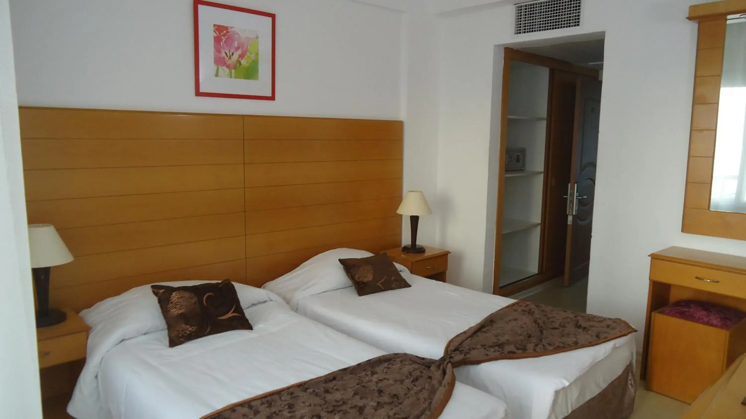 Suite in Sunport Hotel Suite in Sunport Hotel