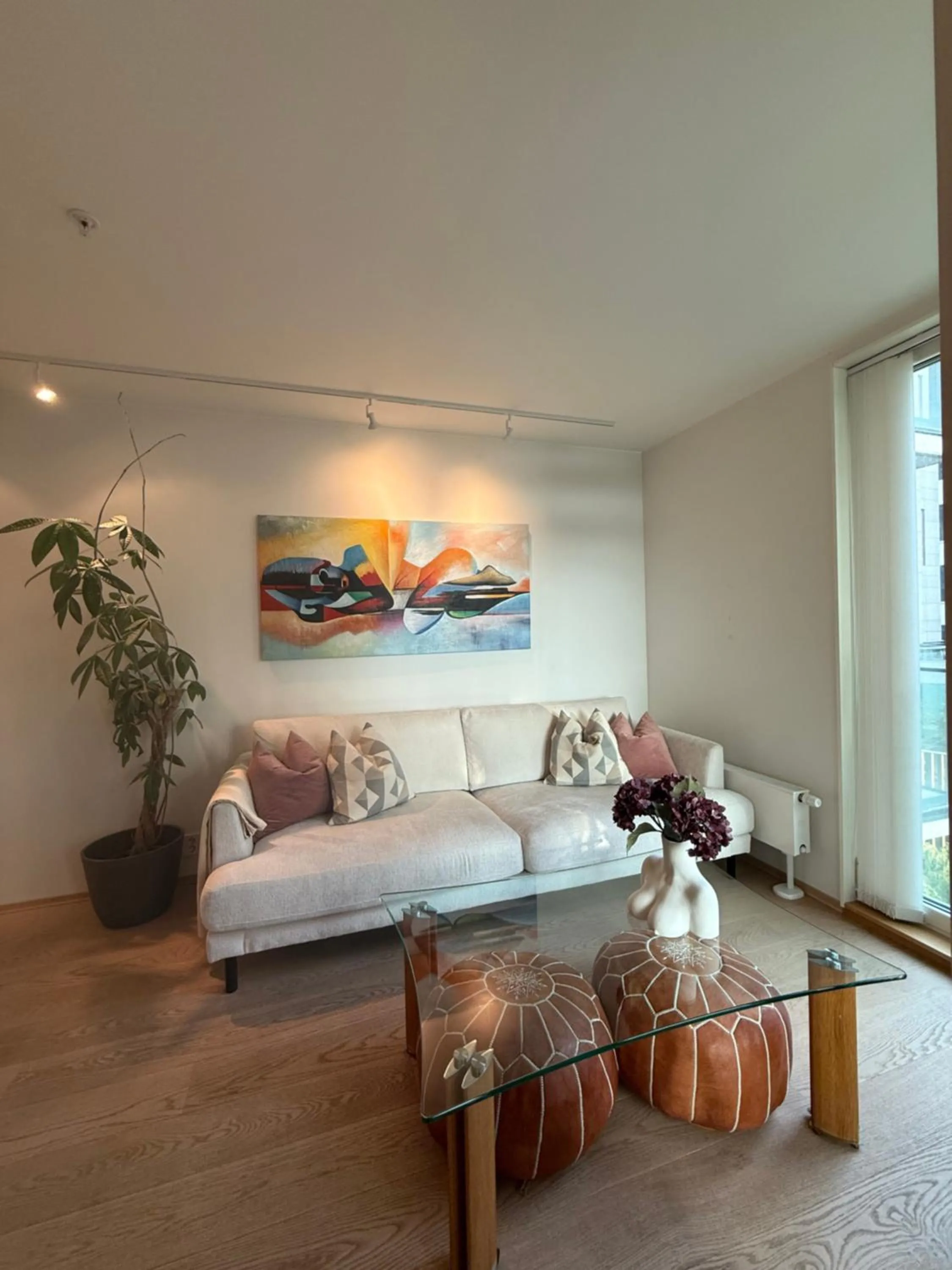 Bright & exclusive 1BR in Prime Location, located on water in Oslo center with see view to Oslo fjord