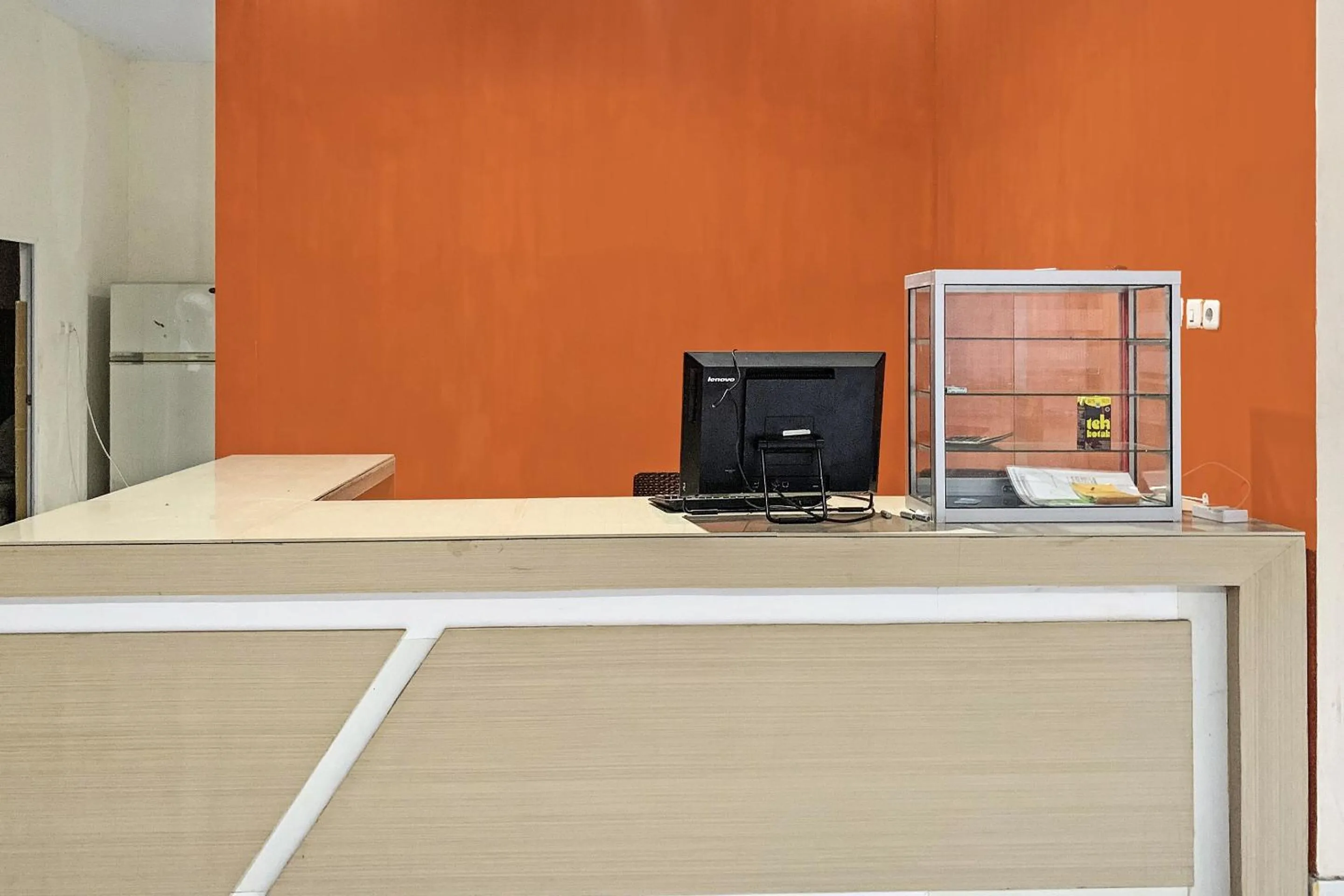 Lobby or reception in Hotel O Penginapan Radja Jeneponto