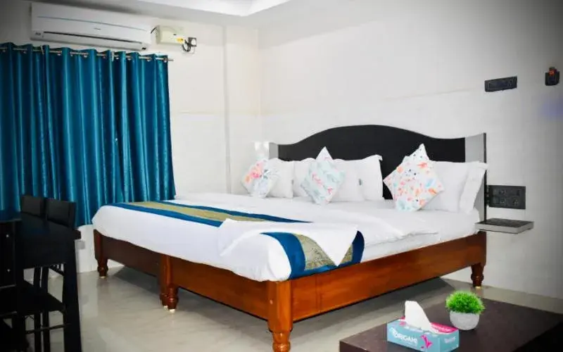 Bed in Hotel Unique Stays Bed in Hotel Unique Stays