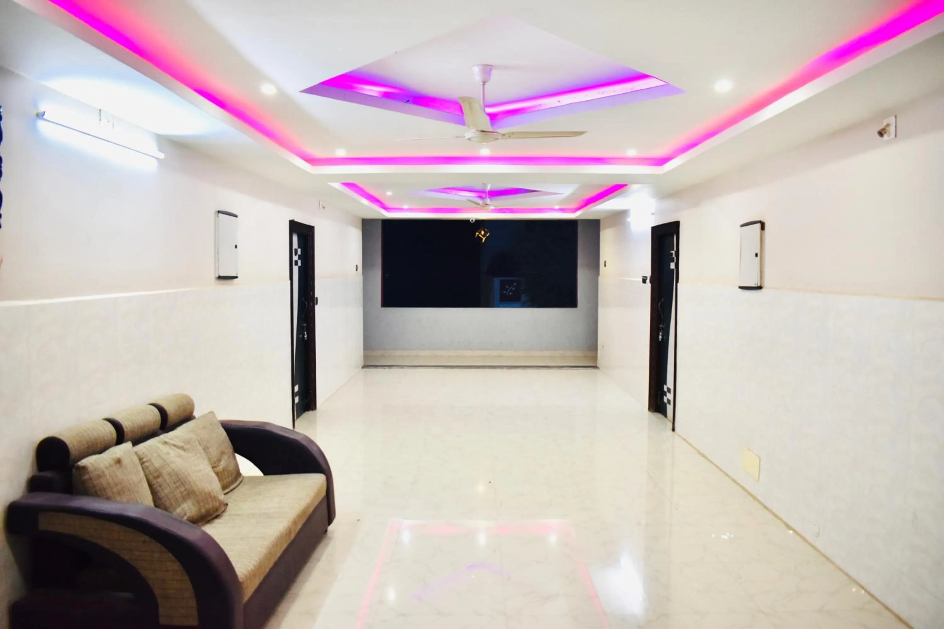 Property building in Hotel Unique Stays