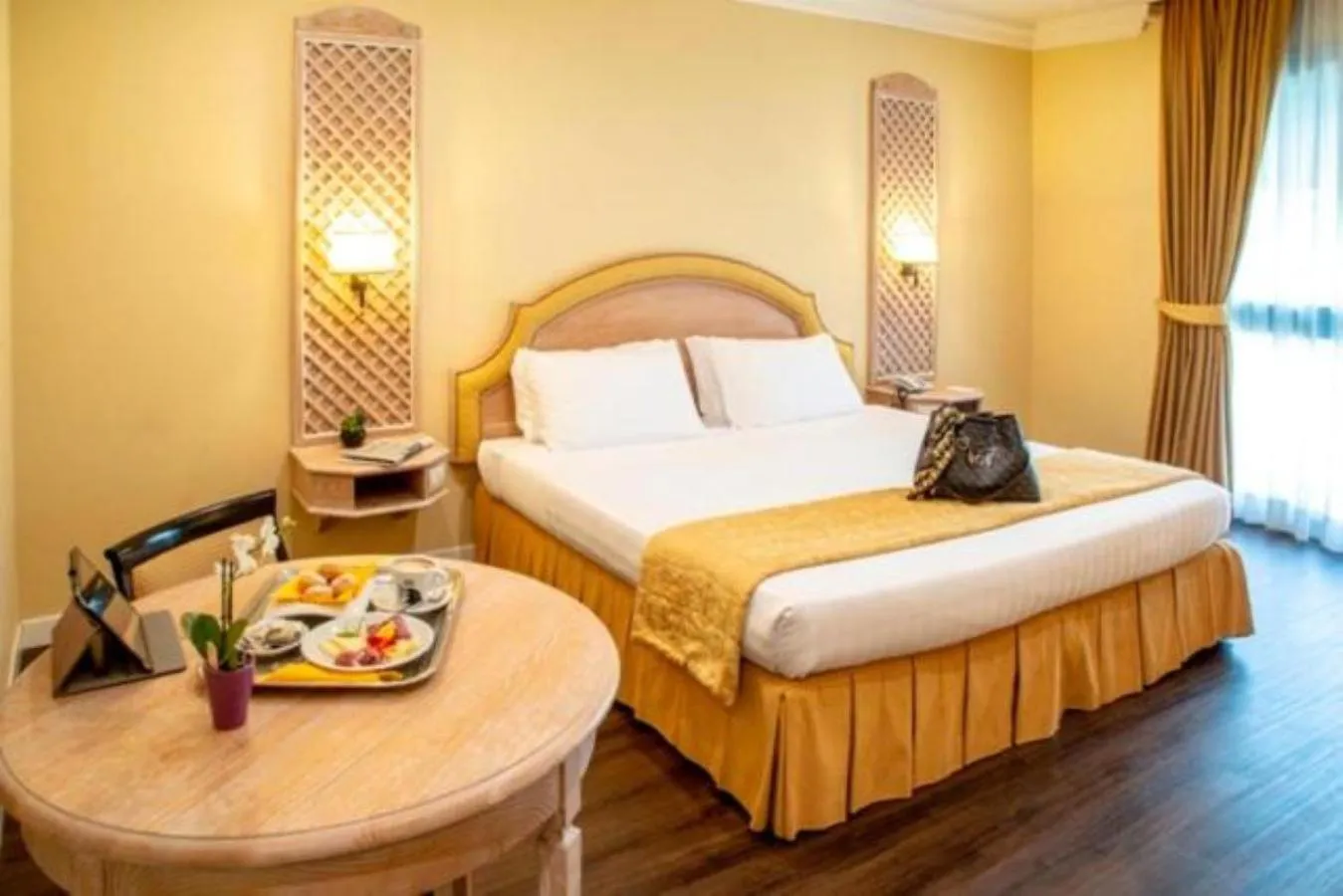 Bed in Best Western Park Hotel Roma Nord