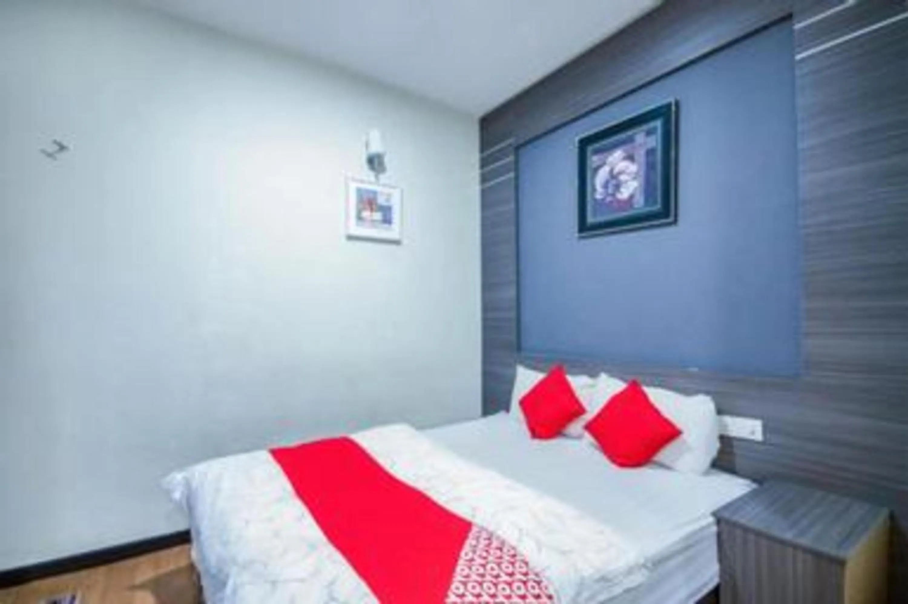 Photo of the whole room, Bed in Capital O 812 Hotel SMC Seksyen 13