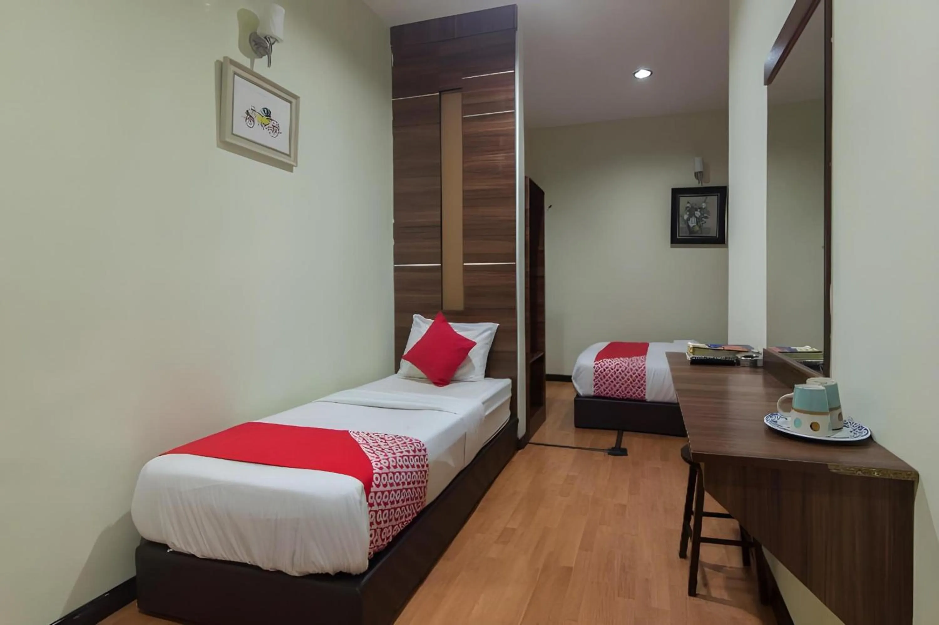 Photo of the whole room, Bed in Capital O 812 Hotel SMC Seksyen 13