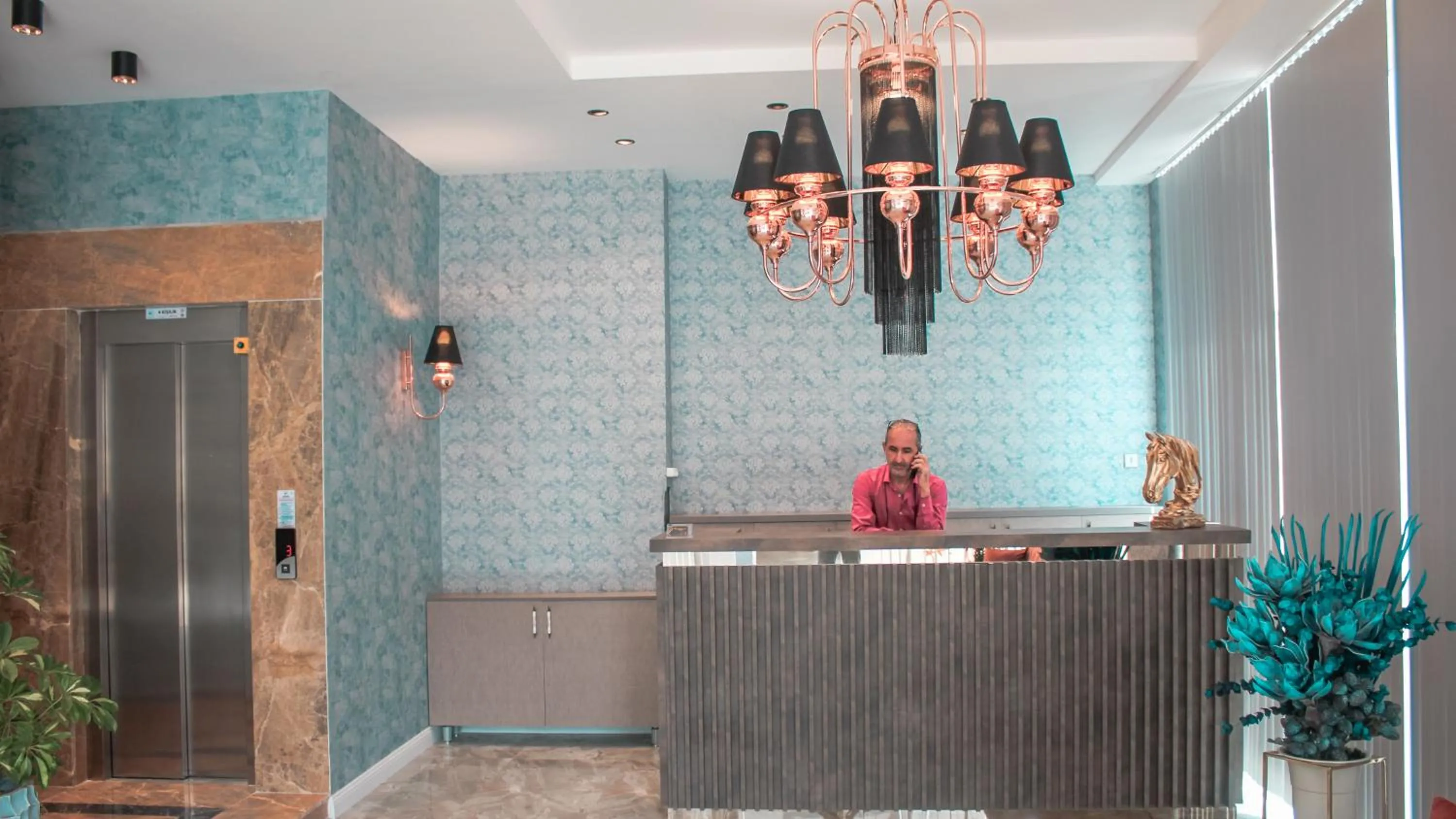 TALLES CITY HOTEL