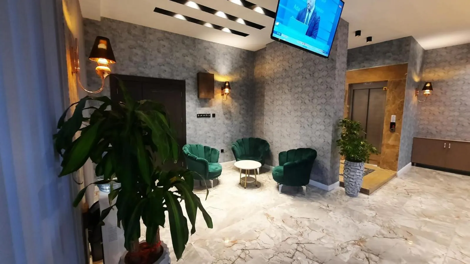 TALLES CITY HOTEL