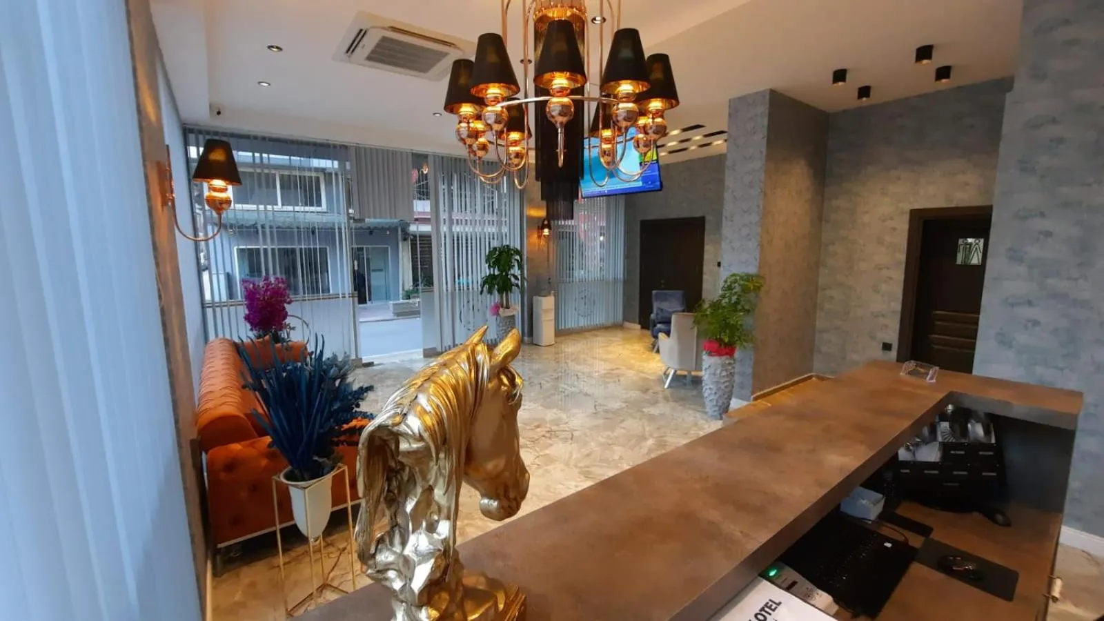 TALLES CITY HOTEL