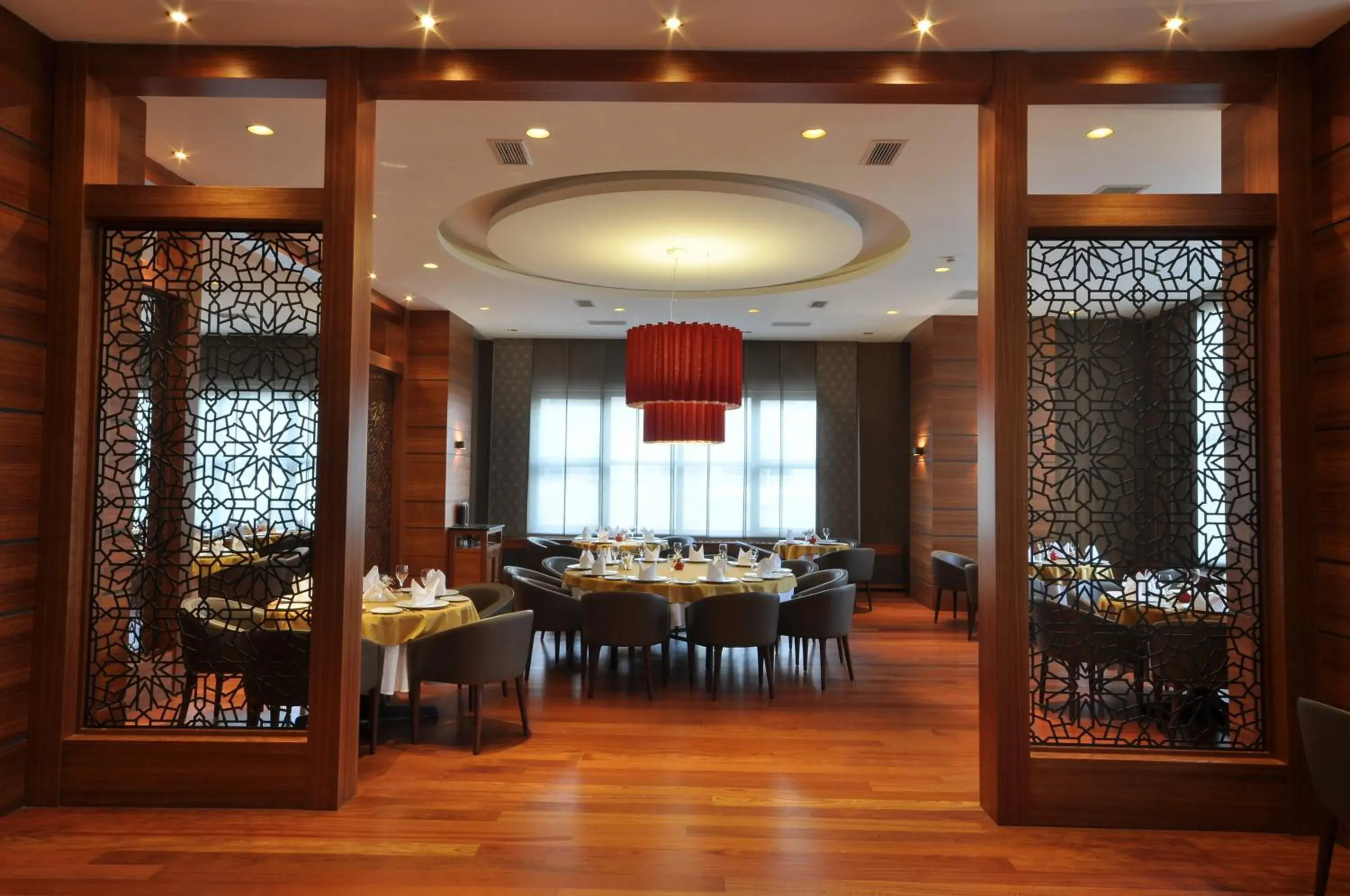 Restaurant/places to eat in Tugcan Hotel Restaurant/places to eat in Tugcan Hotel