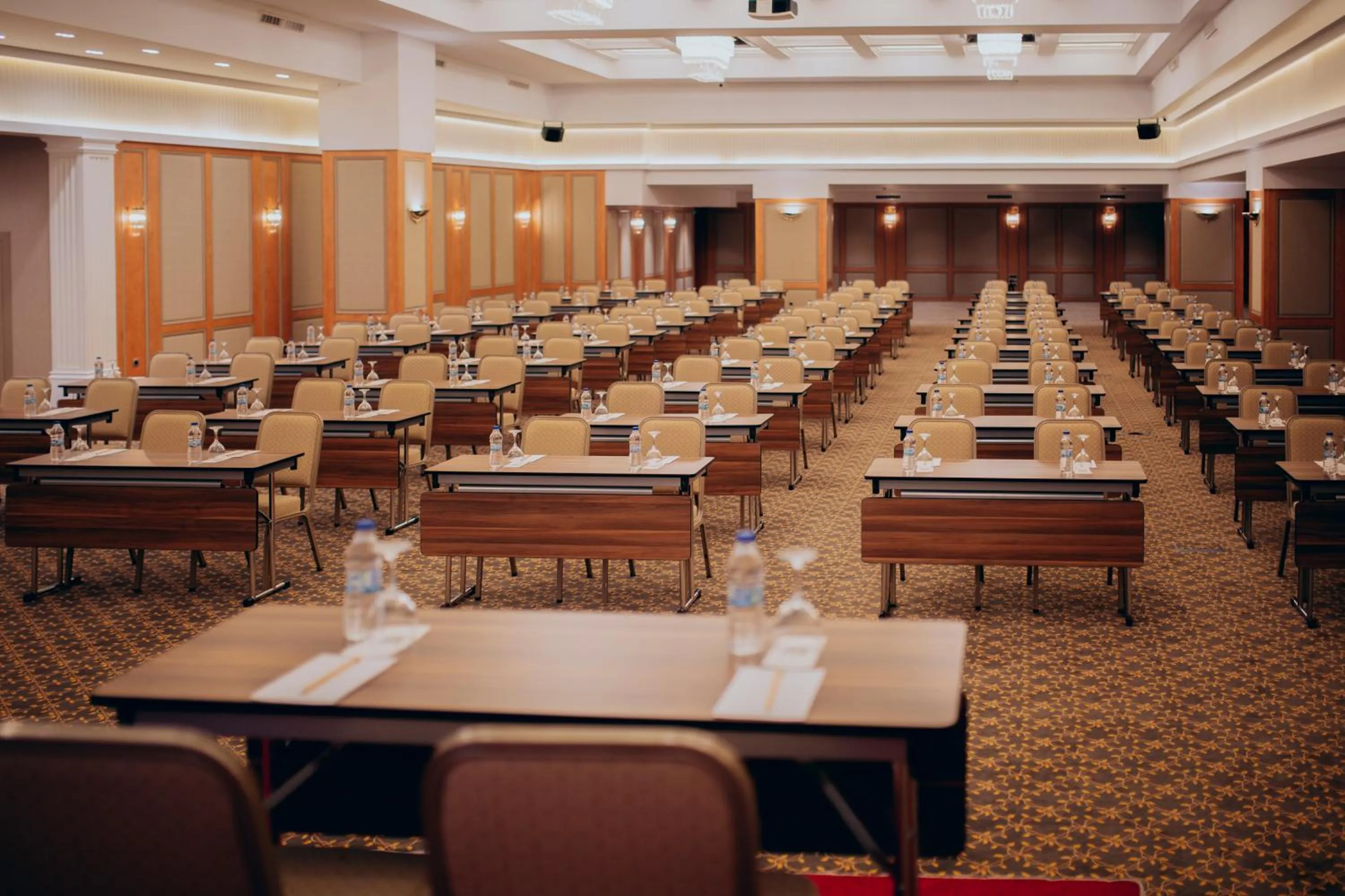 Banquet/Function facilities in Tugcan Hotel