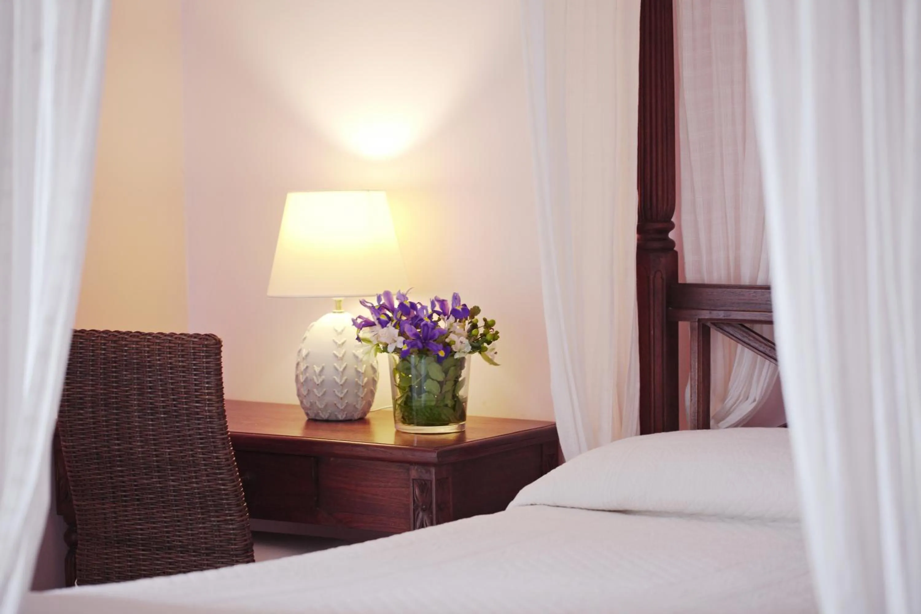 Decorative detail, Bed in Hotel Rio Molas