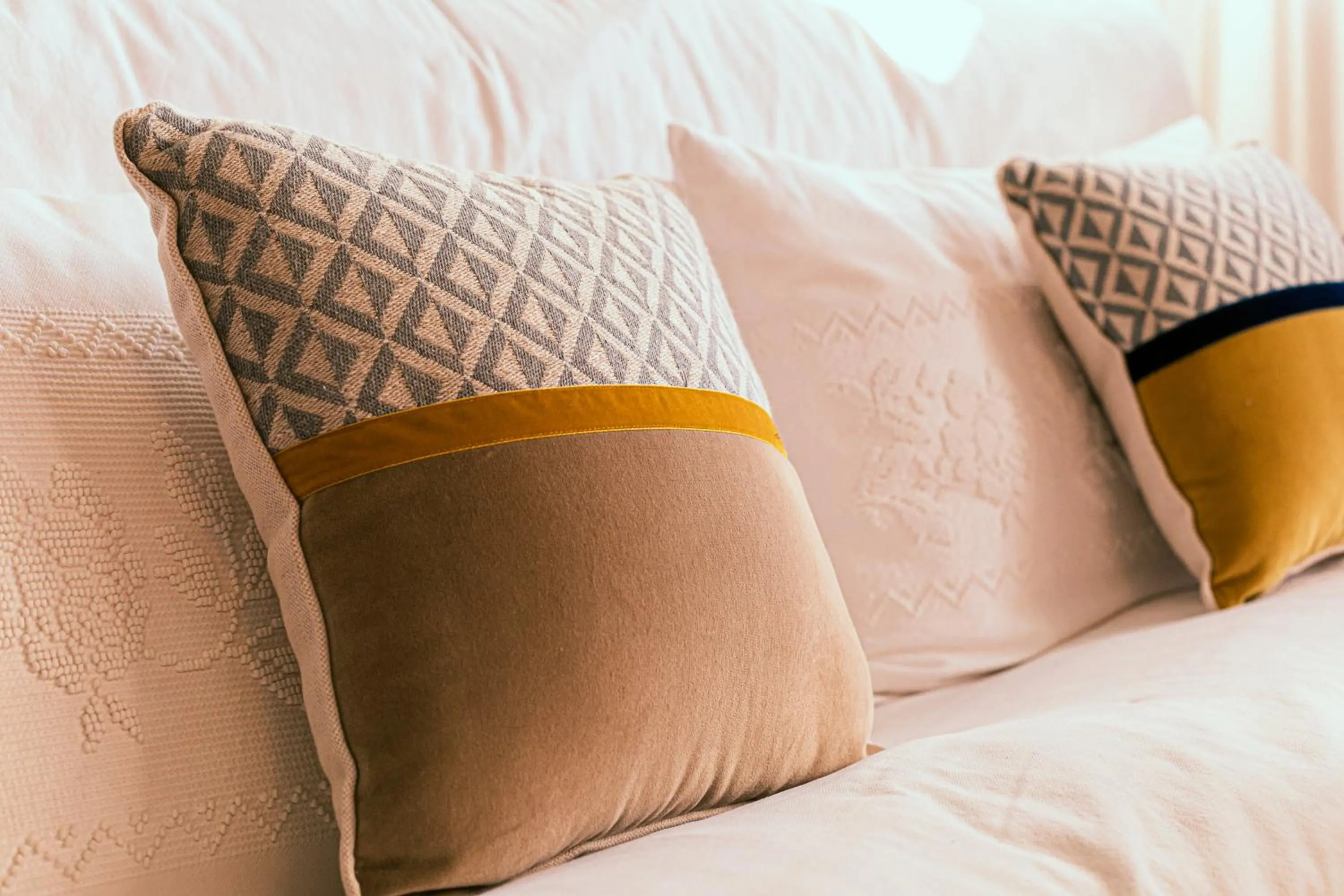 Decorative detail, Bed in Hotel Rio Molas