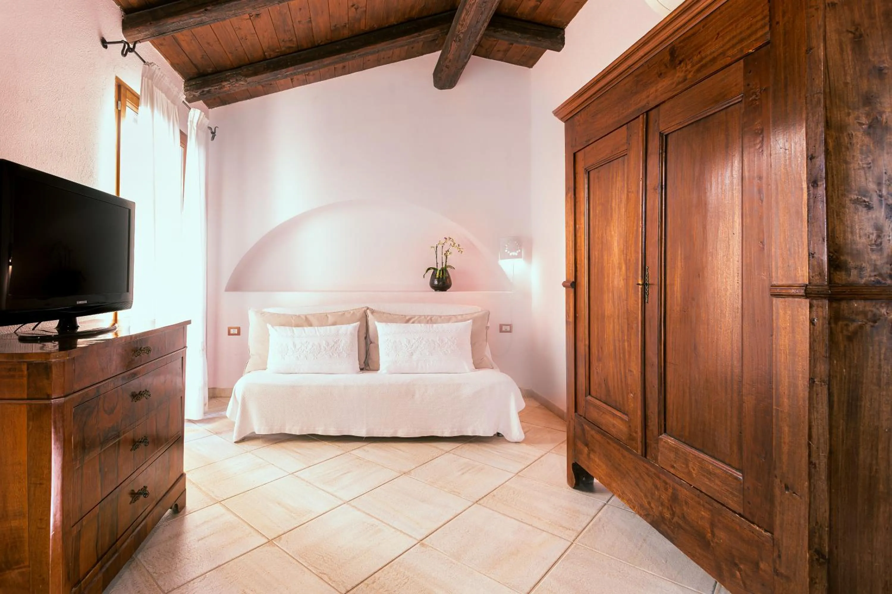 Bed in Hotel Rio Molas
