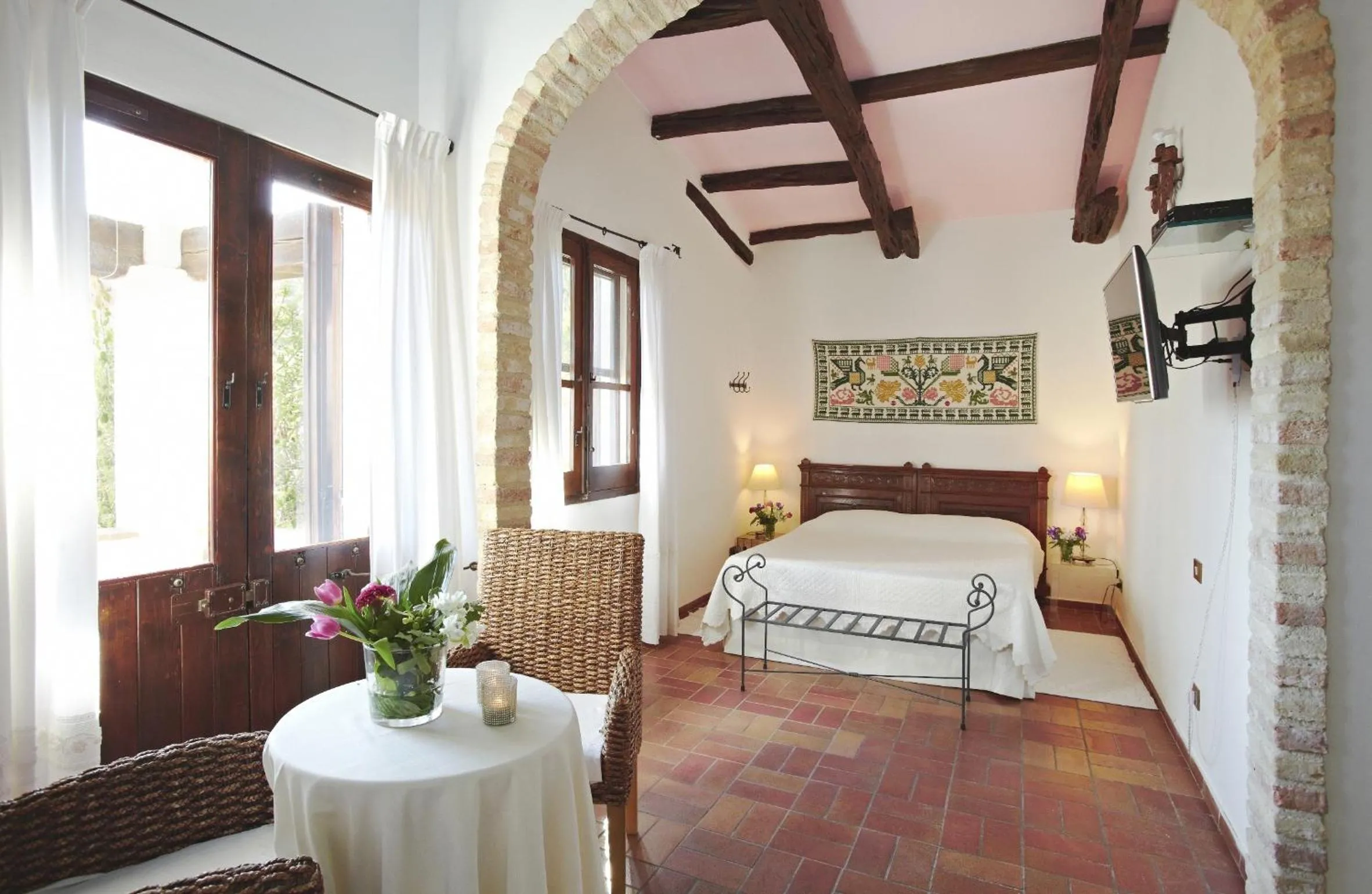 Bedroom, Bed in Hotel Rio Molas