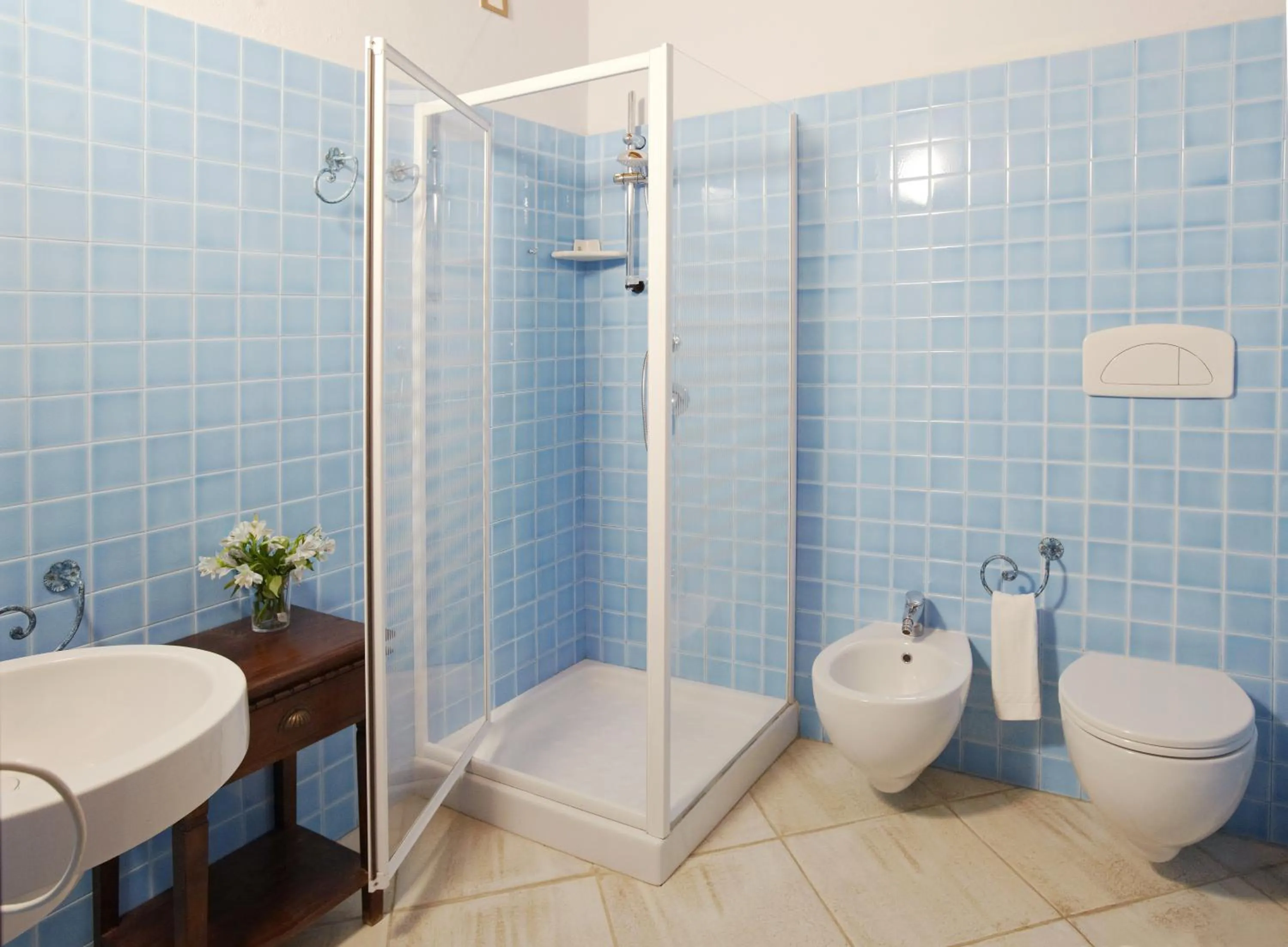 Bathroom in Hotel Rio Molas
