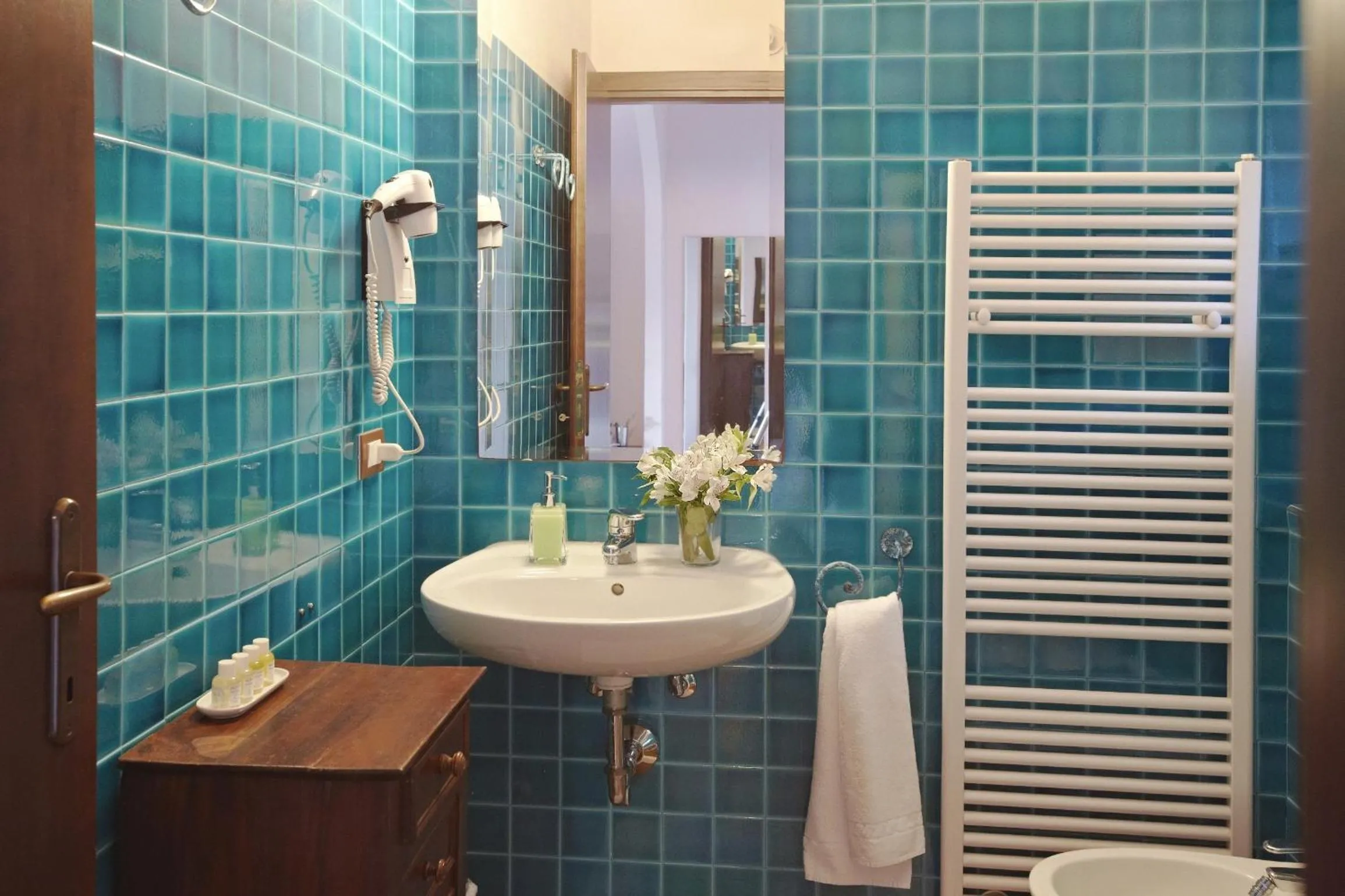 Bathroom in Hotel Rio Molas