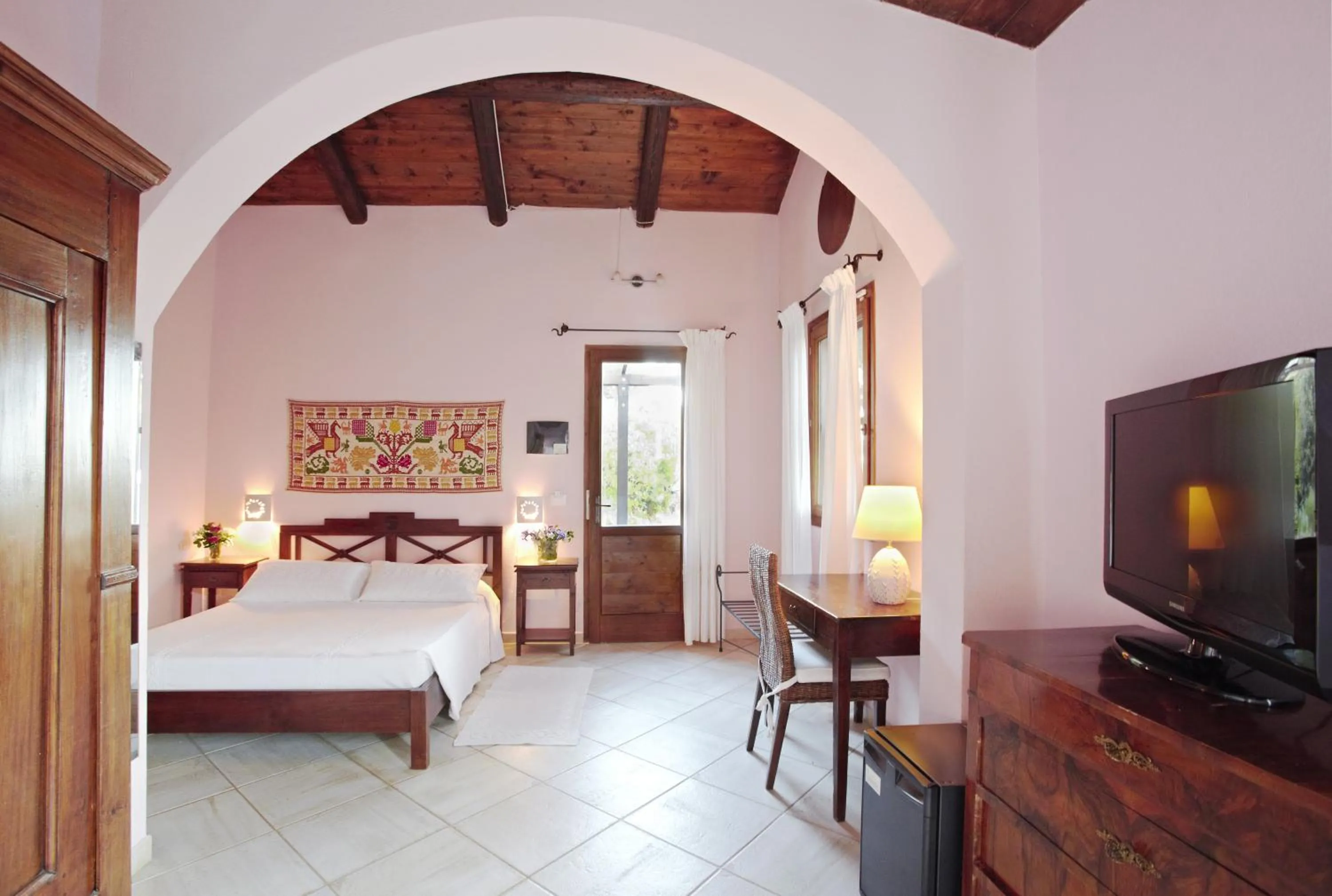 Bedroom, Bed in Hotel Rio Molas