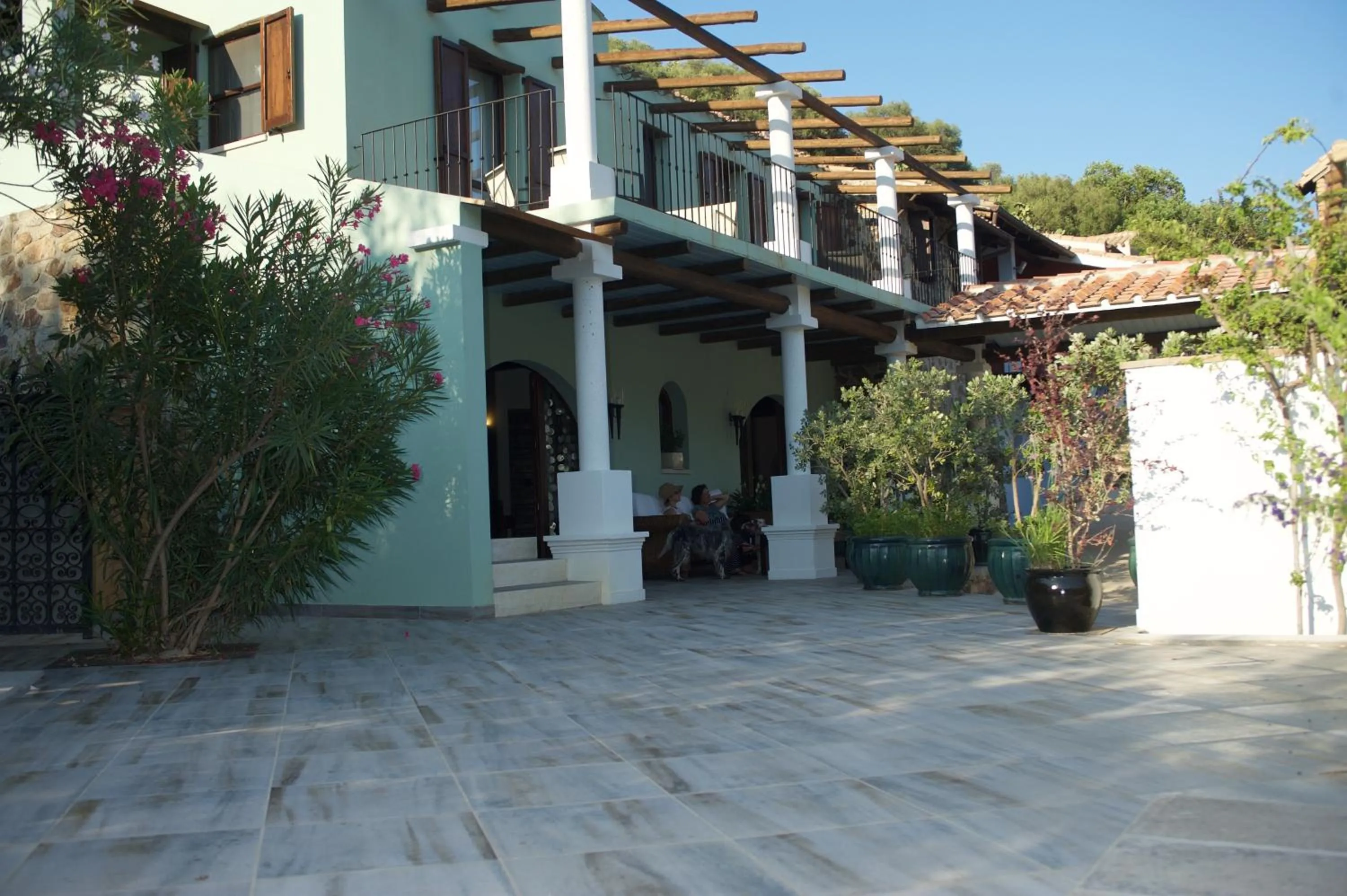 Property building in Hotel Rio Molas