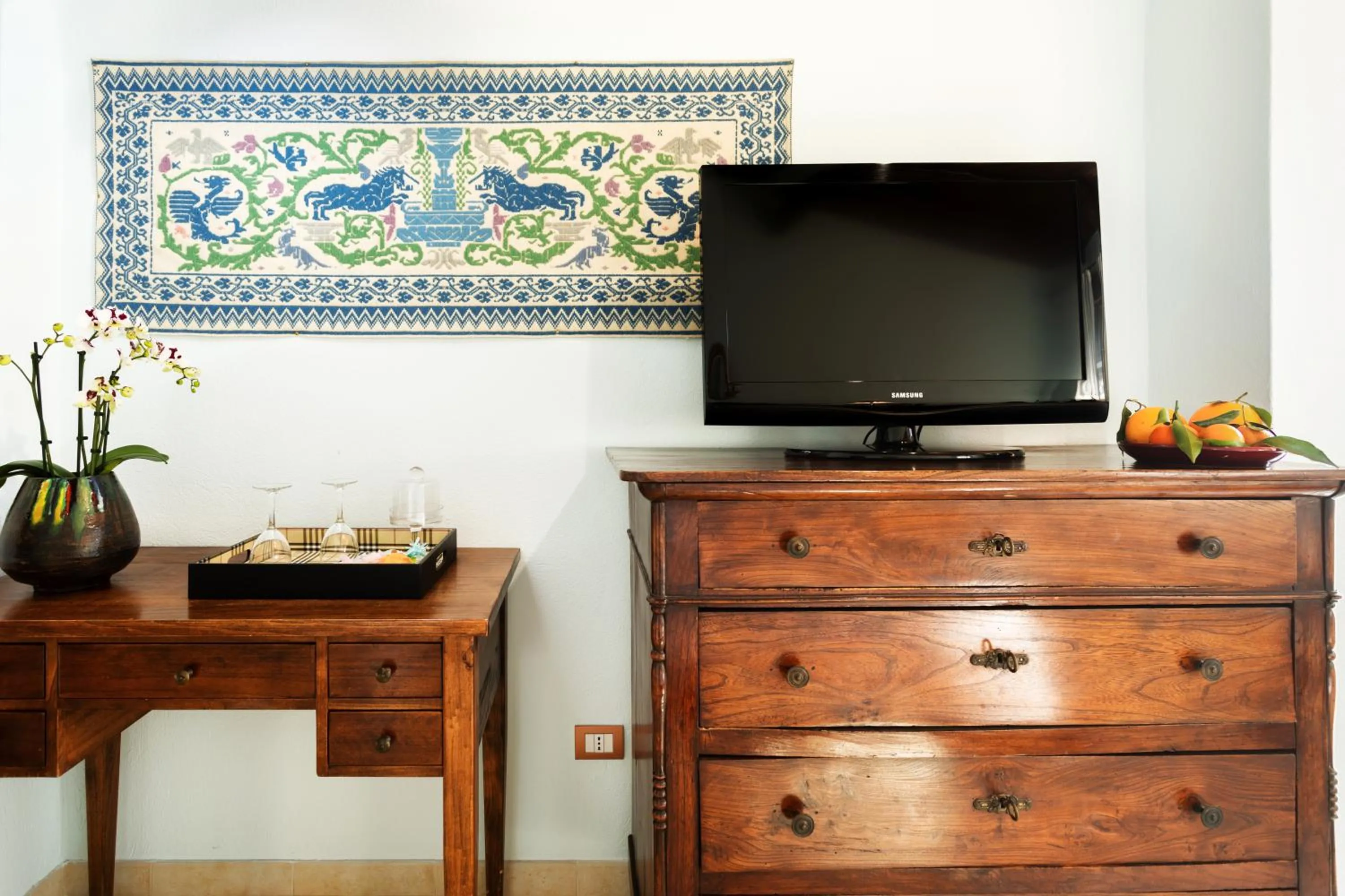 TV and multimedia in Hotel Rio Molas