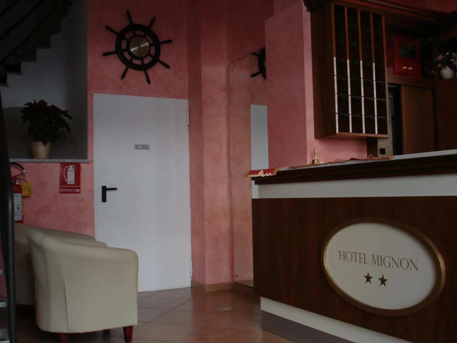 Hotel Mignon 50 MT DALLA SPIAGGIA E DALL'ISOLA PEDONALE