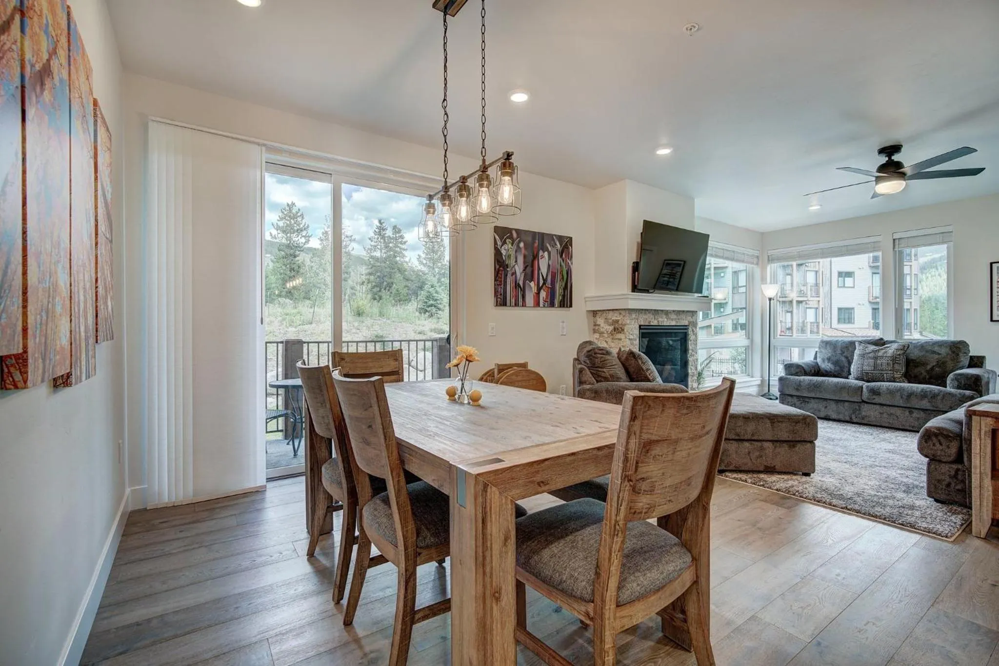 Food and drinks in Clearwater Lofts by Keystone Resort