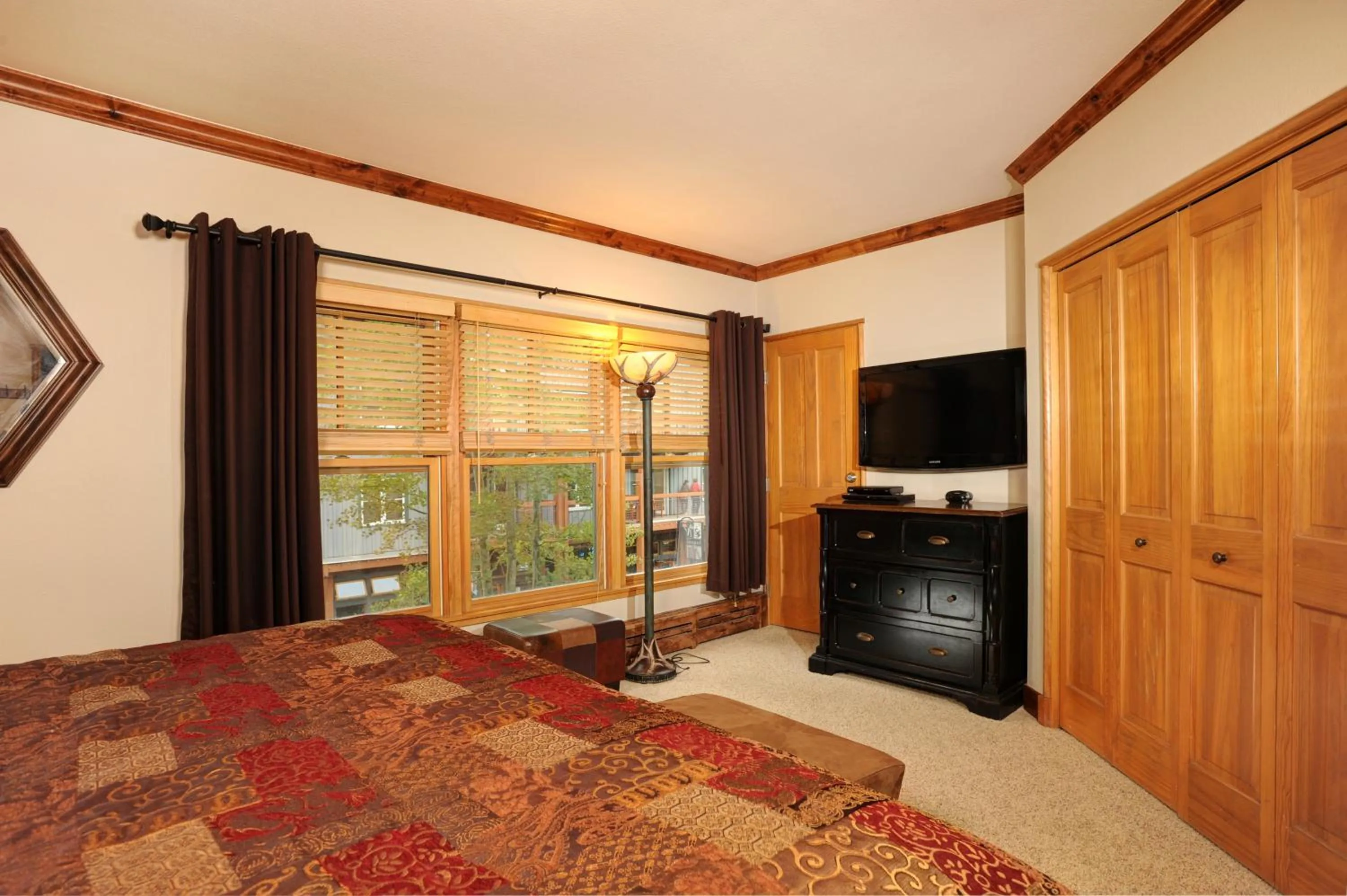 Bed in Jackpine & Black Bear Condos by Vail Resorts