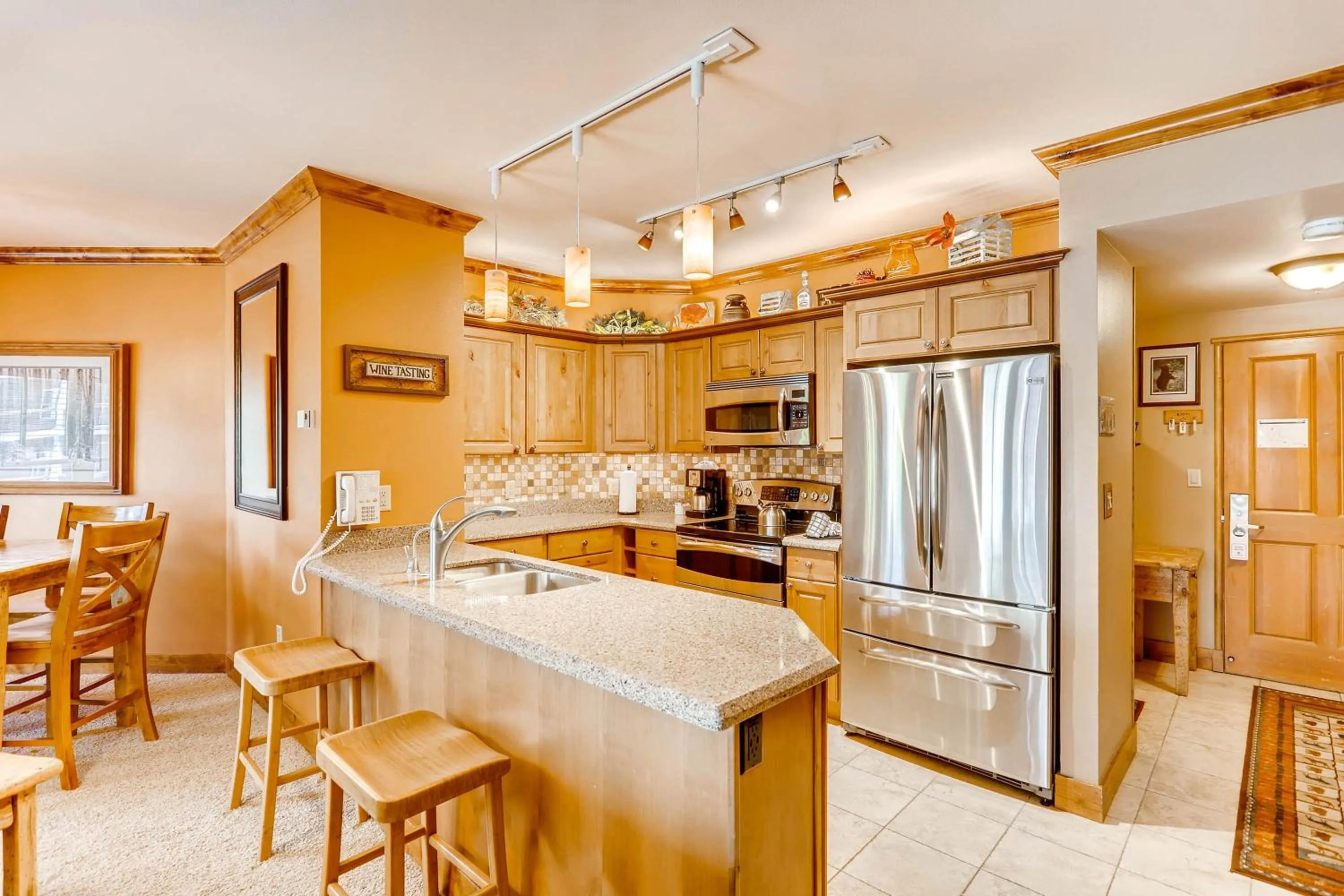 Kitchen or kitchenette in Jackpine & Black Bear Condos by Vail Resorts