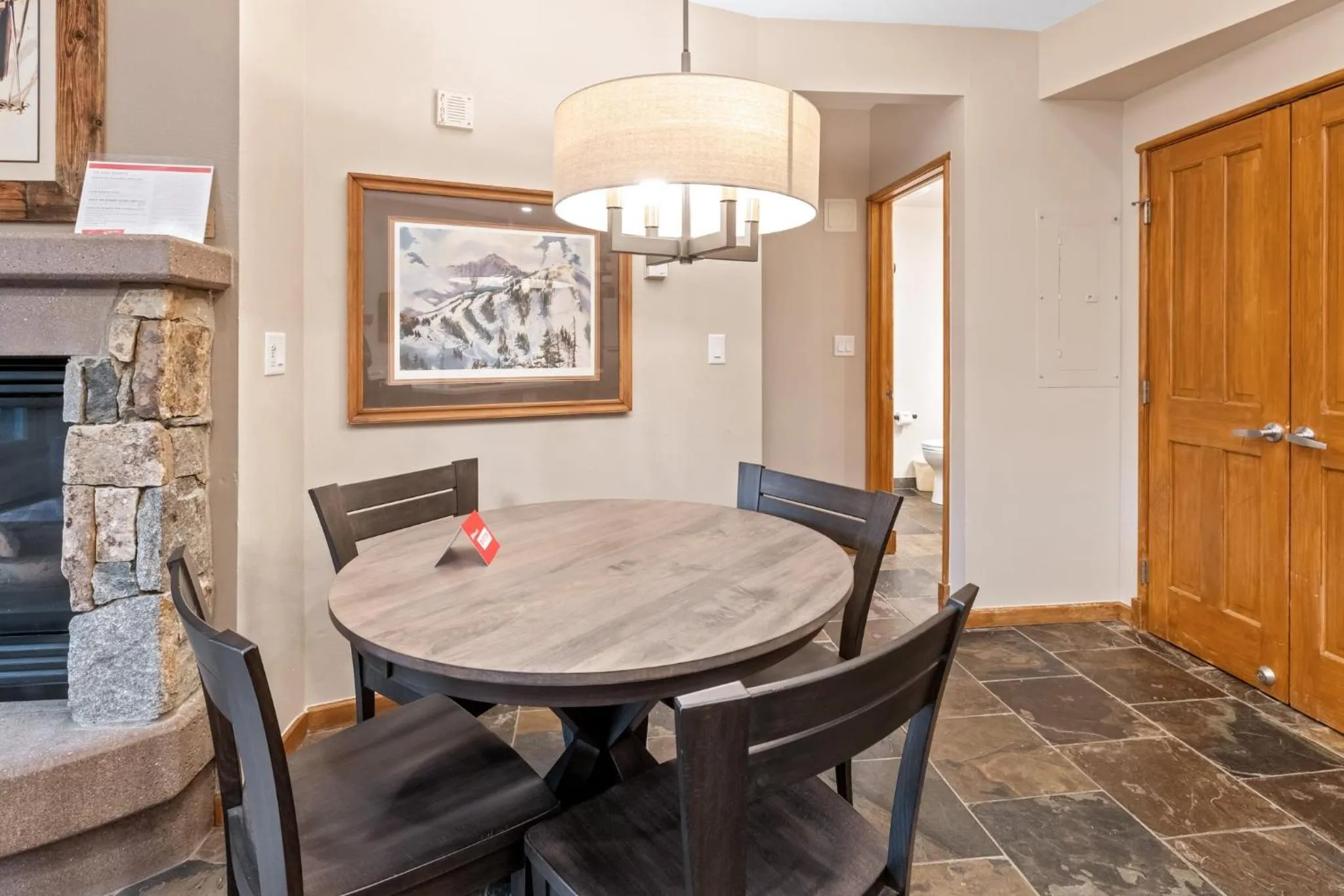 Restaurant/places to eat in Jackpine & Black Bear Condos by Vail Resorts