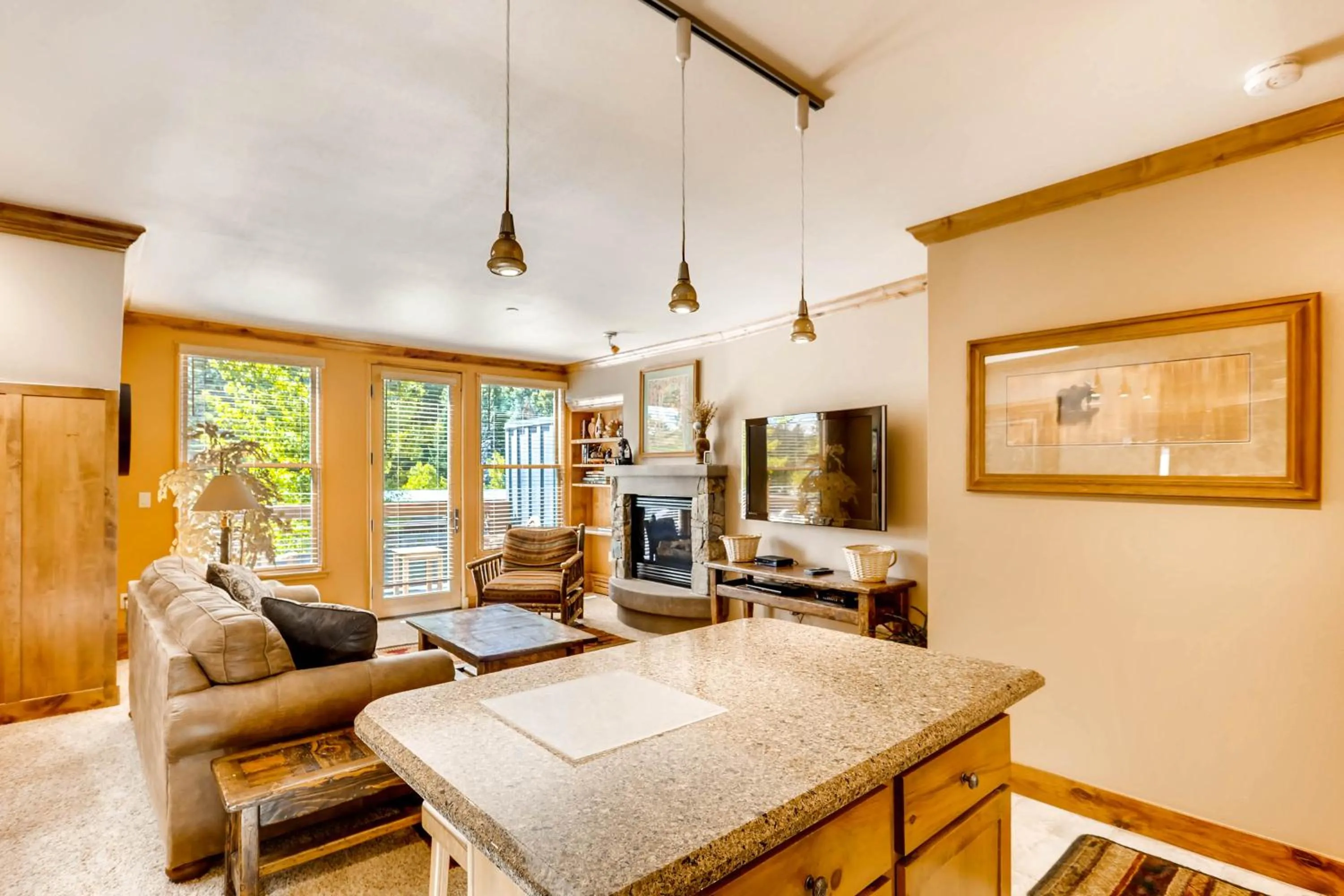 Jackpine & Black Bear Condos by Vail Resorts