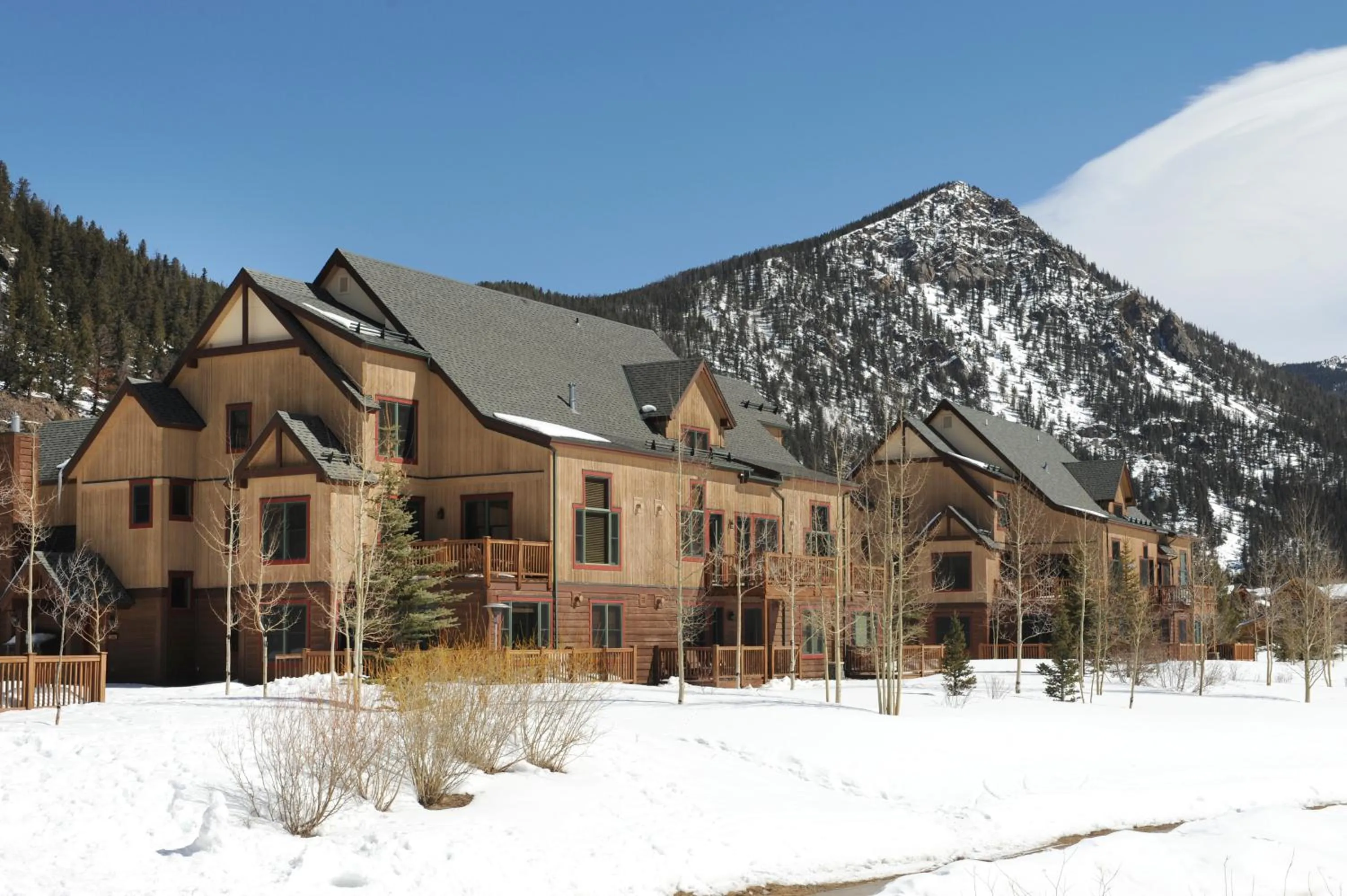 Property building in Red Hawk, A Vail Resorts Property