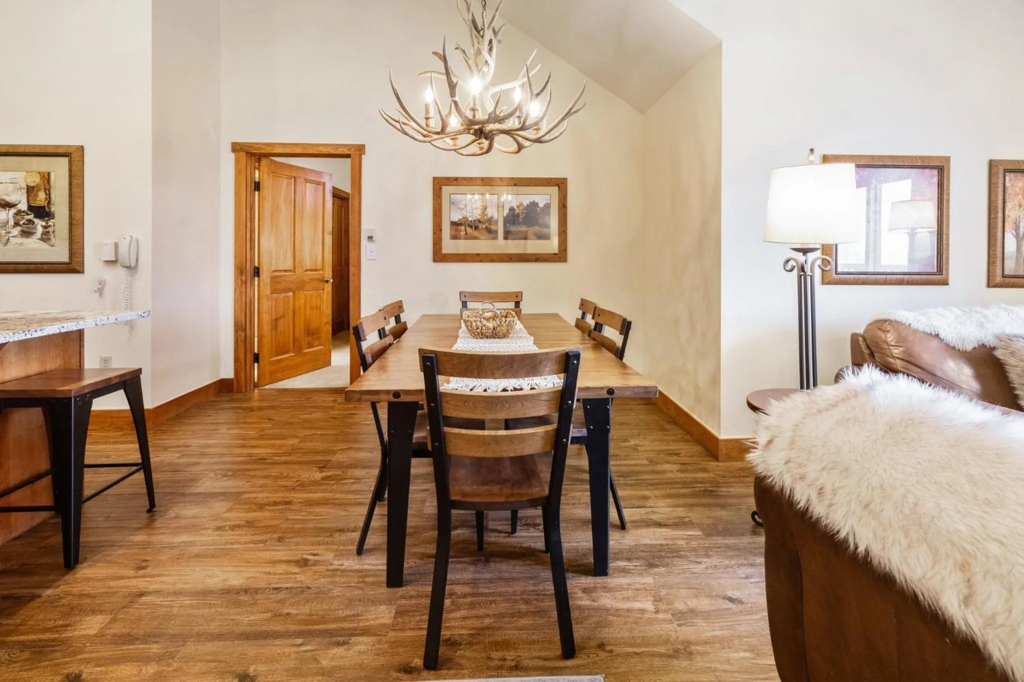 Restaurant/places to eat, Bed in Red Hawk, A Vail Resorts Property