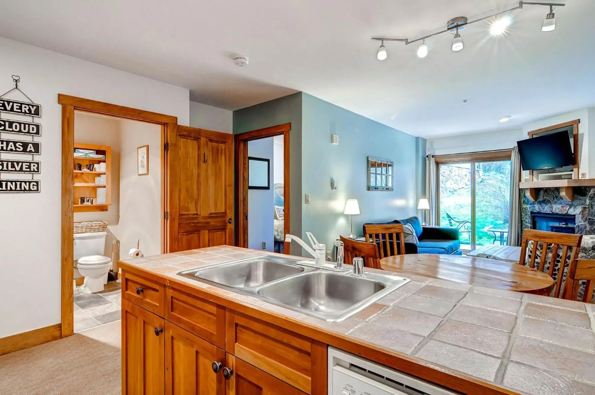 Kitchen or kitchenette in Red Hawk, A Vail Resorts Property