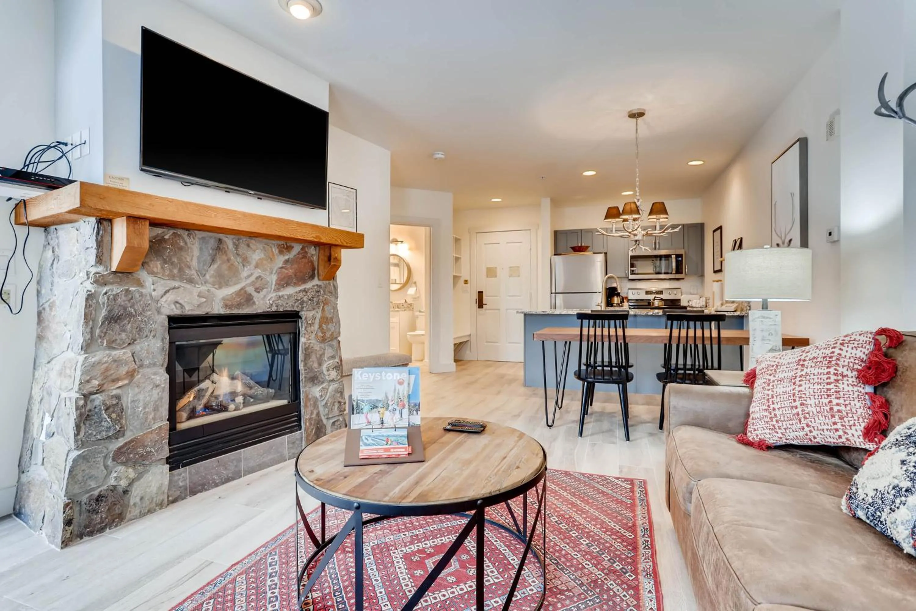 Living room in Red Hawk, A Vail Resorts Property