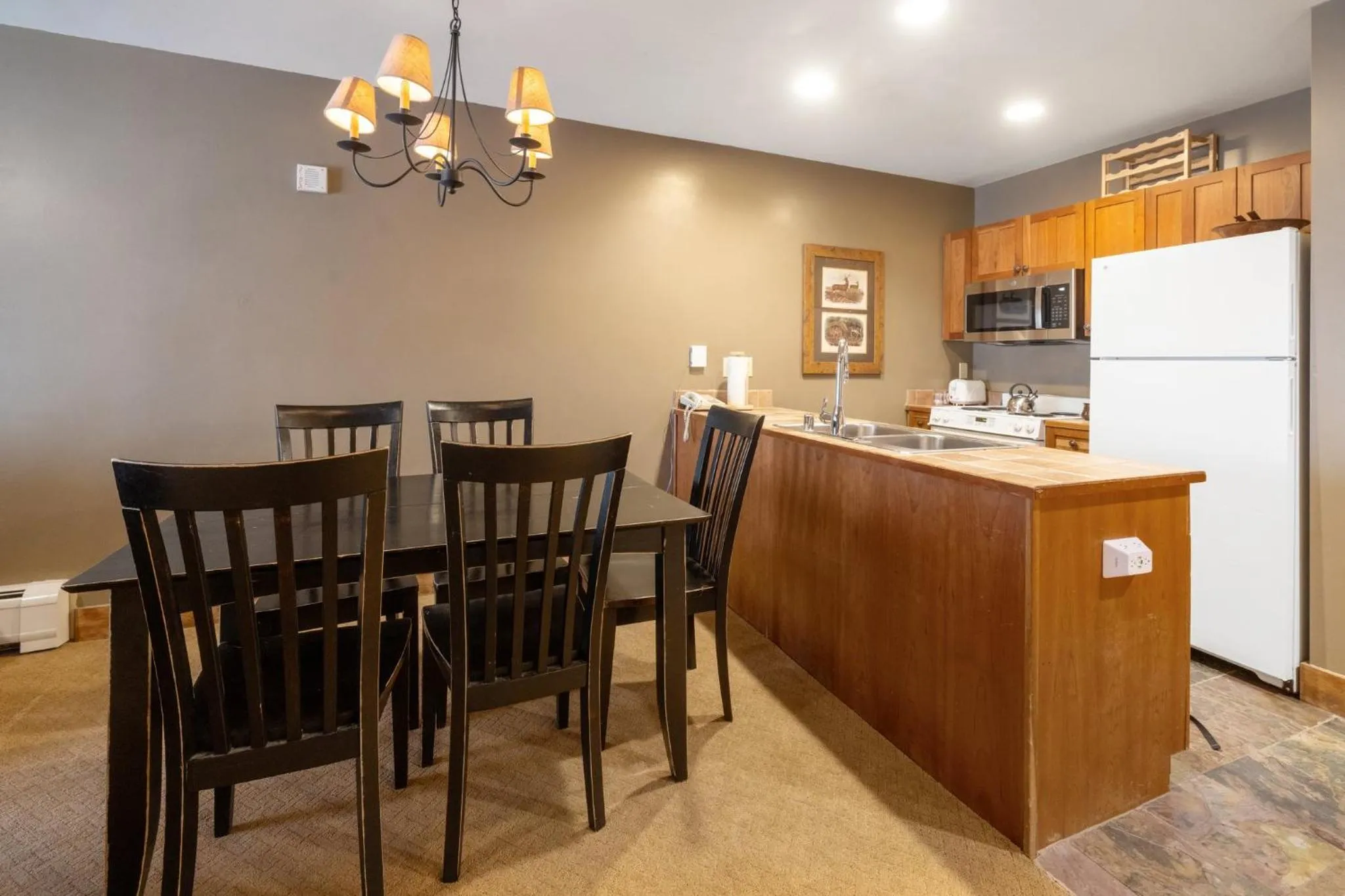 Restaurant/places to eat in Red Hawk, A Vail Resorts Property