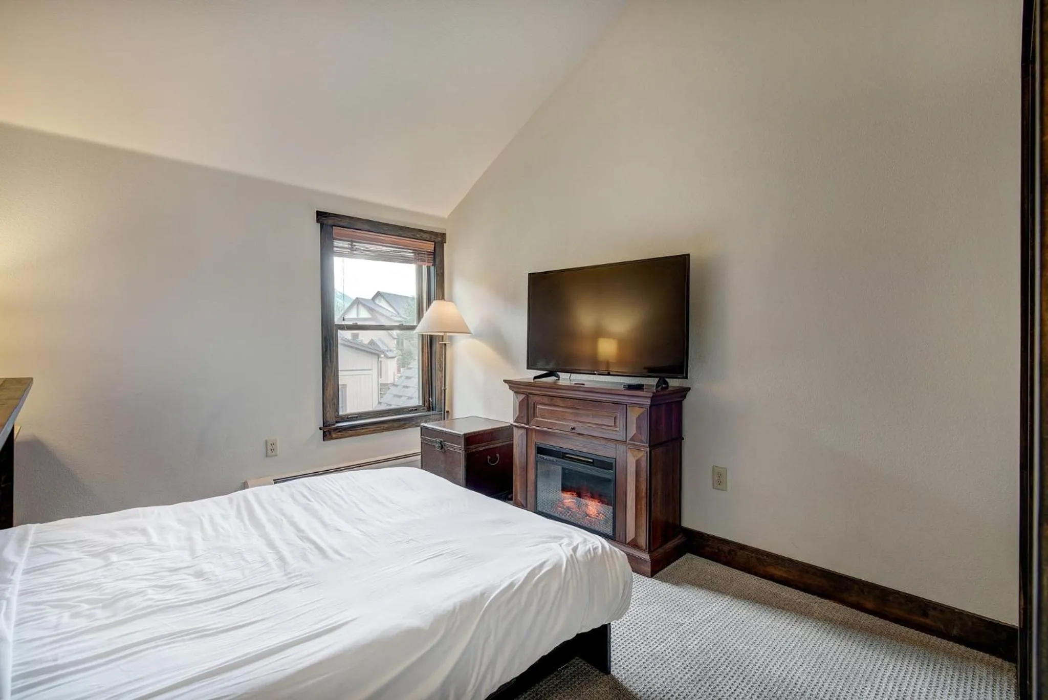 Bedroom, Bed in Red Hawk, A Vail Resorts Property