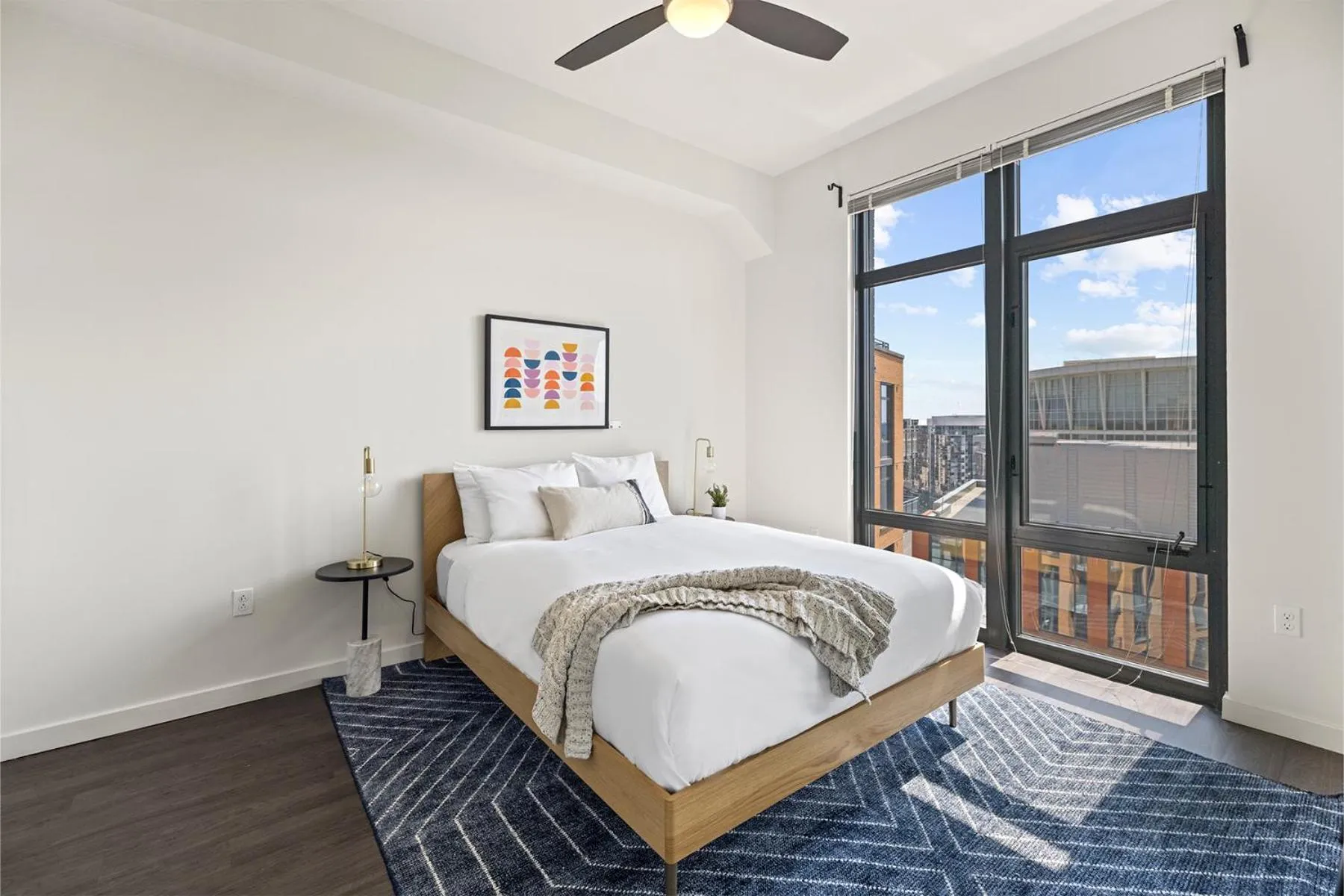 Bedroom, Bed in Placemakr Marymount Ballston