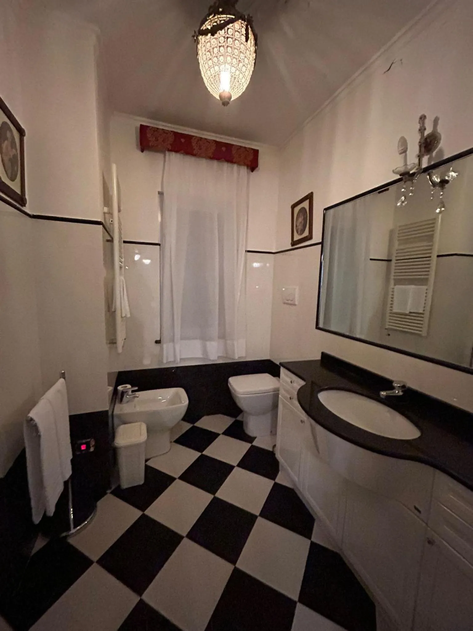 Bathroom in Hotel Villa Luisa