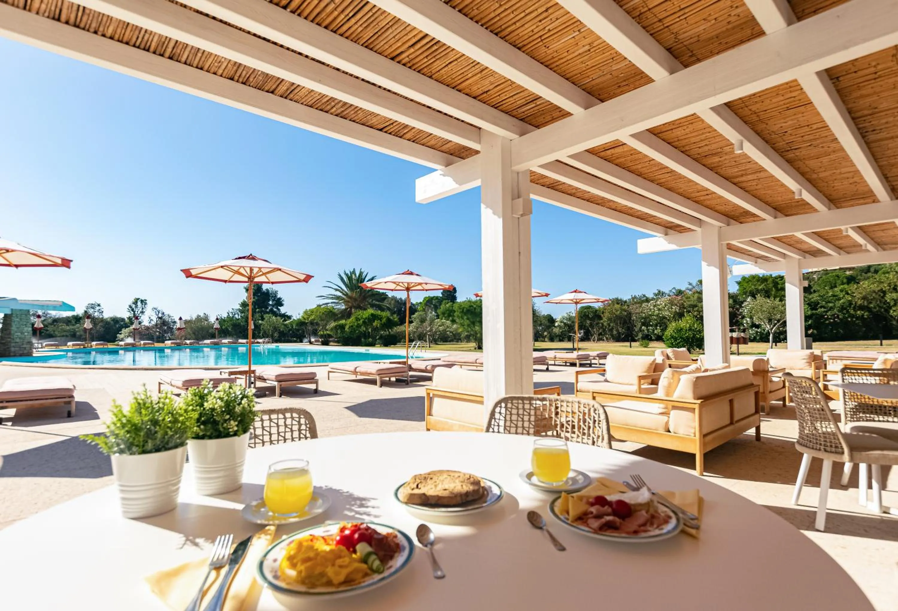 Breakfast in Is Molas Resort