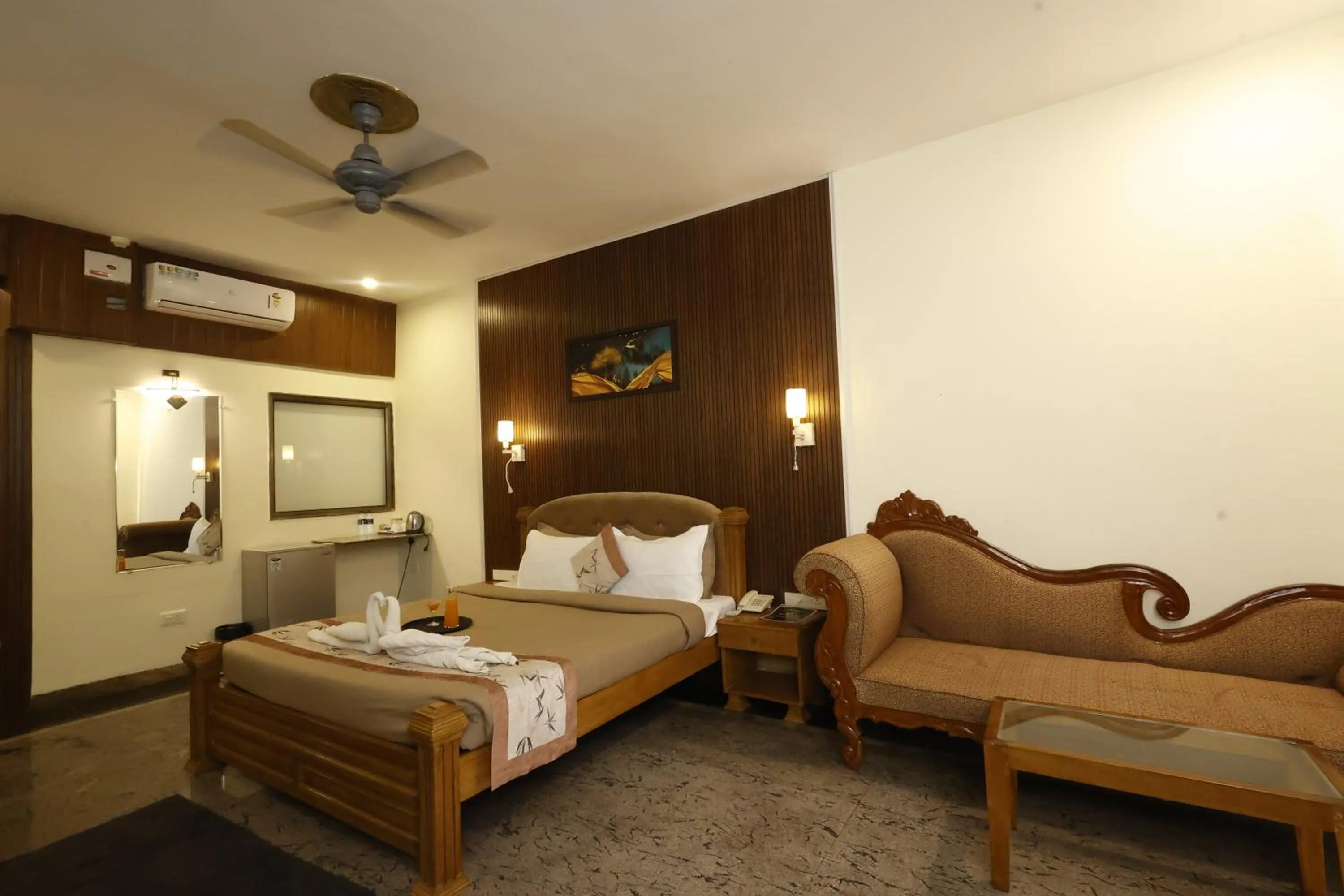 Bed in SPARV Aulakhs Resort