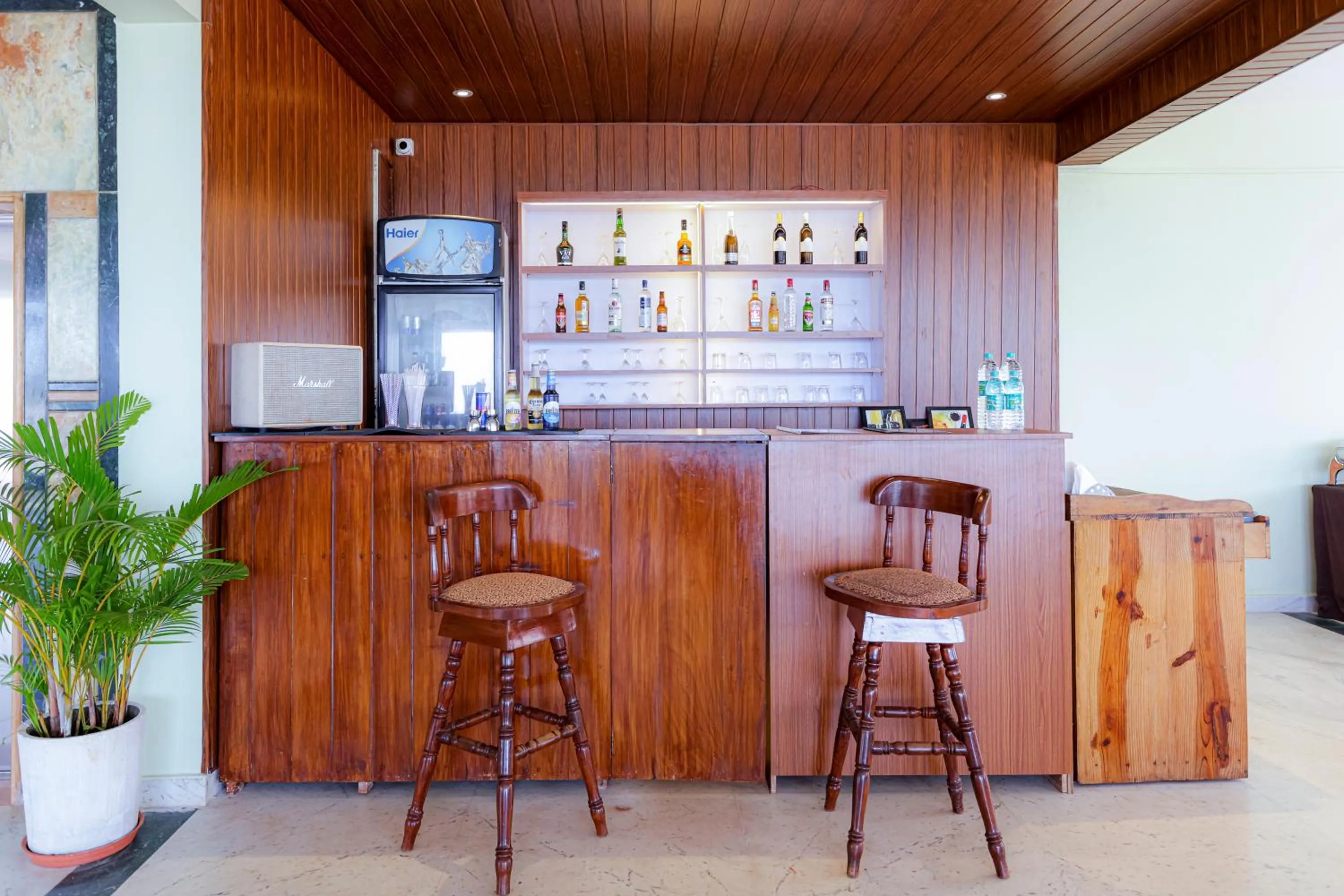 Lounge or bar in SPARV Aulakhs Resort