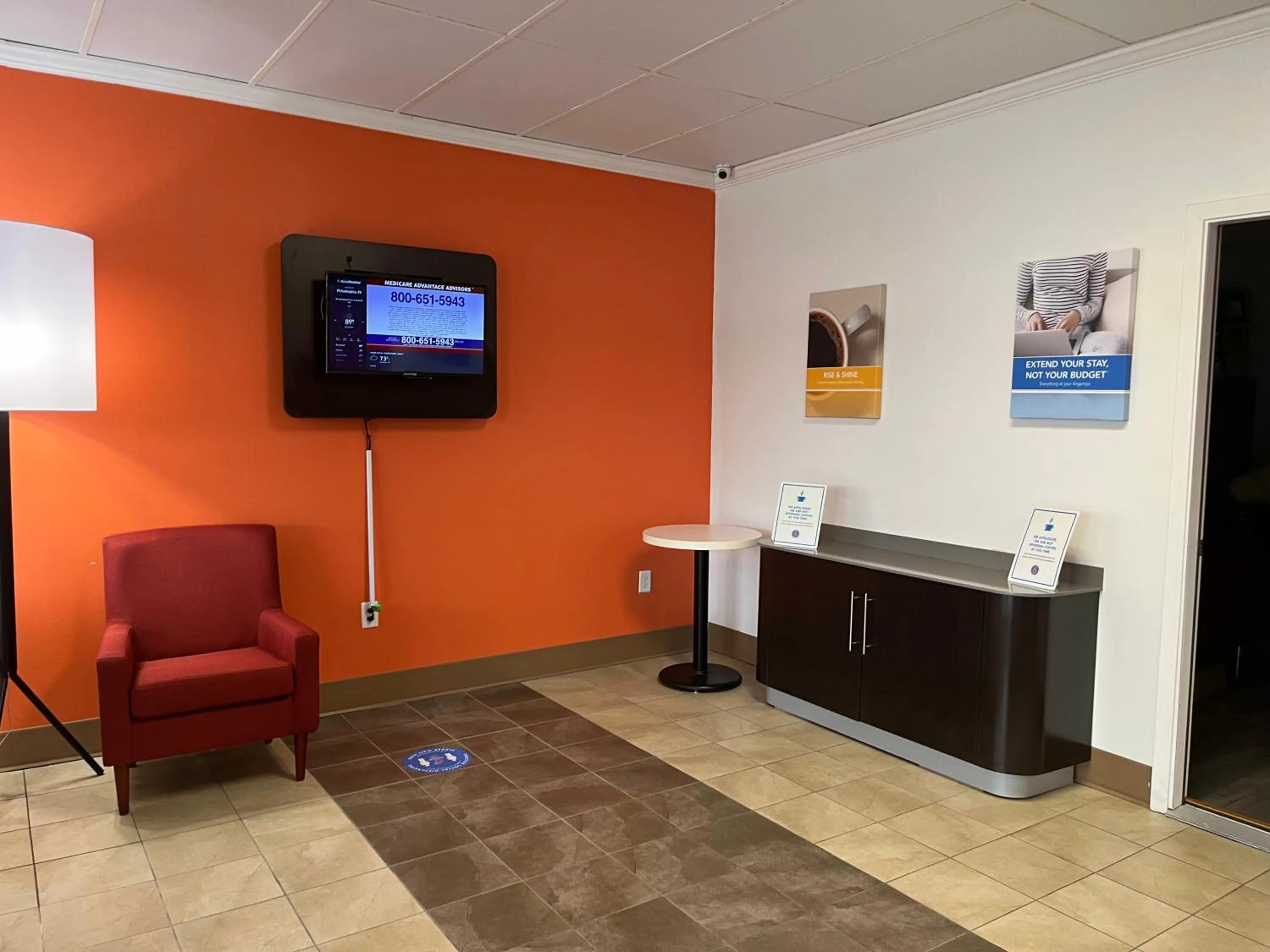 Seating area in Studio 6 Bay Minette AL