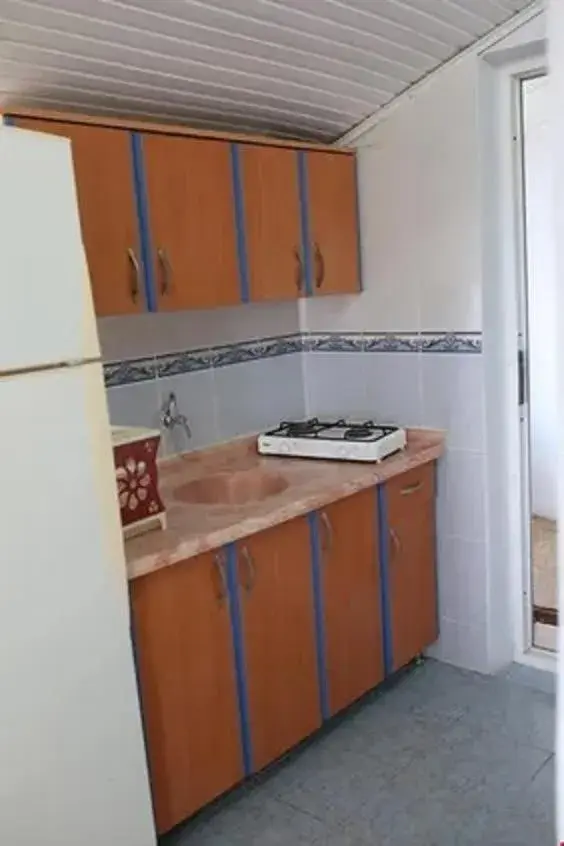 Triple Room in Ümit 2 Termal Apart Pansiyon Triple Room in Ümit 2 Termal Apart Pansiyon