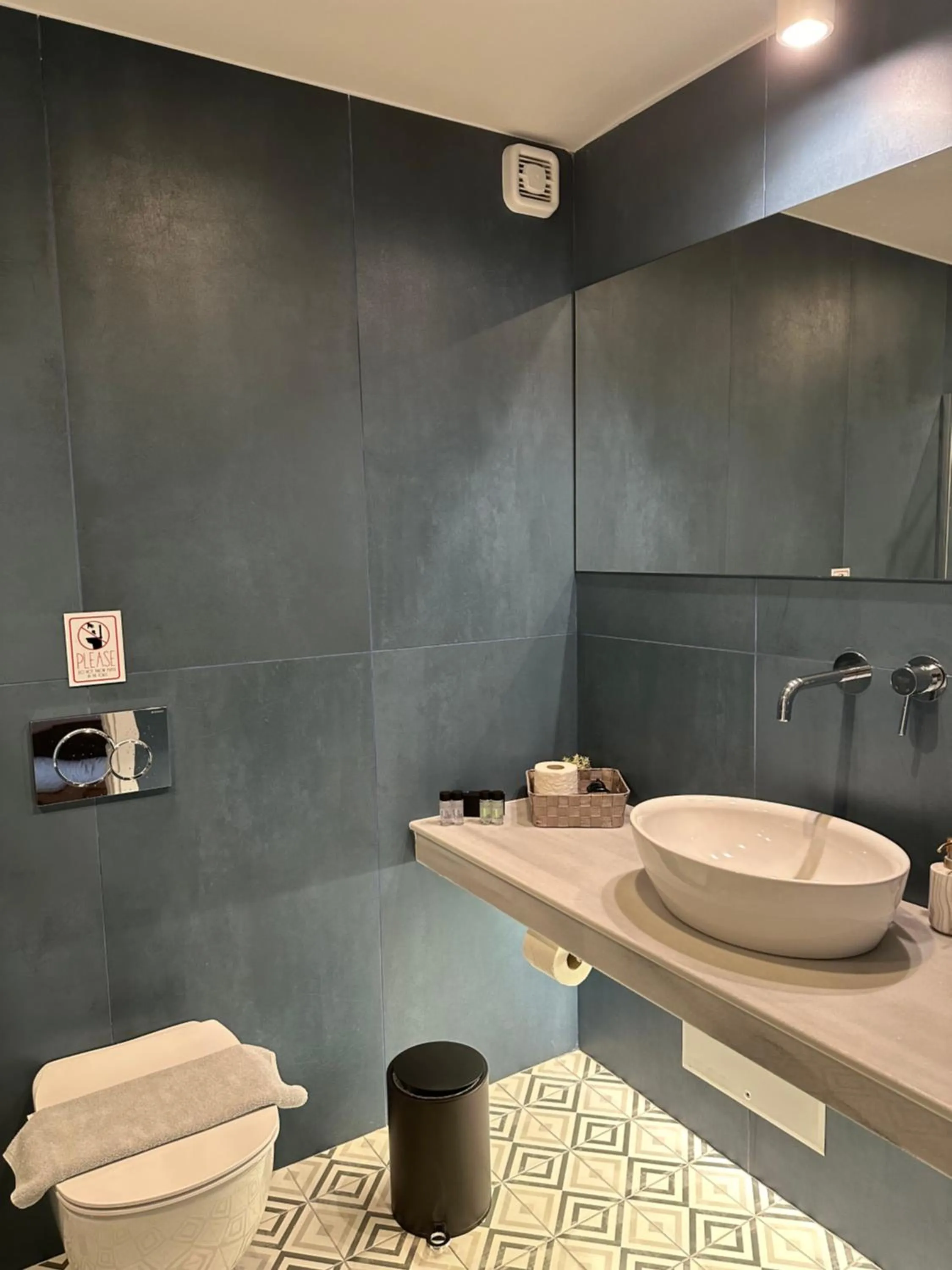 Bathroom in Belle Athenes - Luxury Rooms at Monastiraki Railway Station