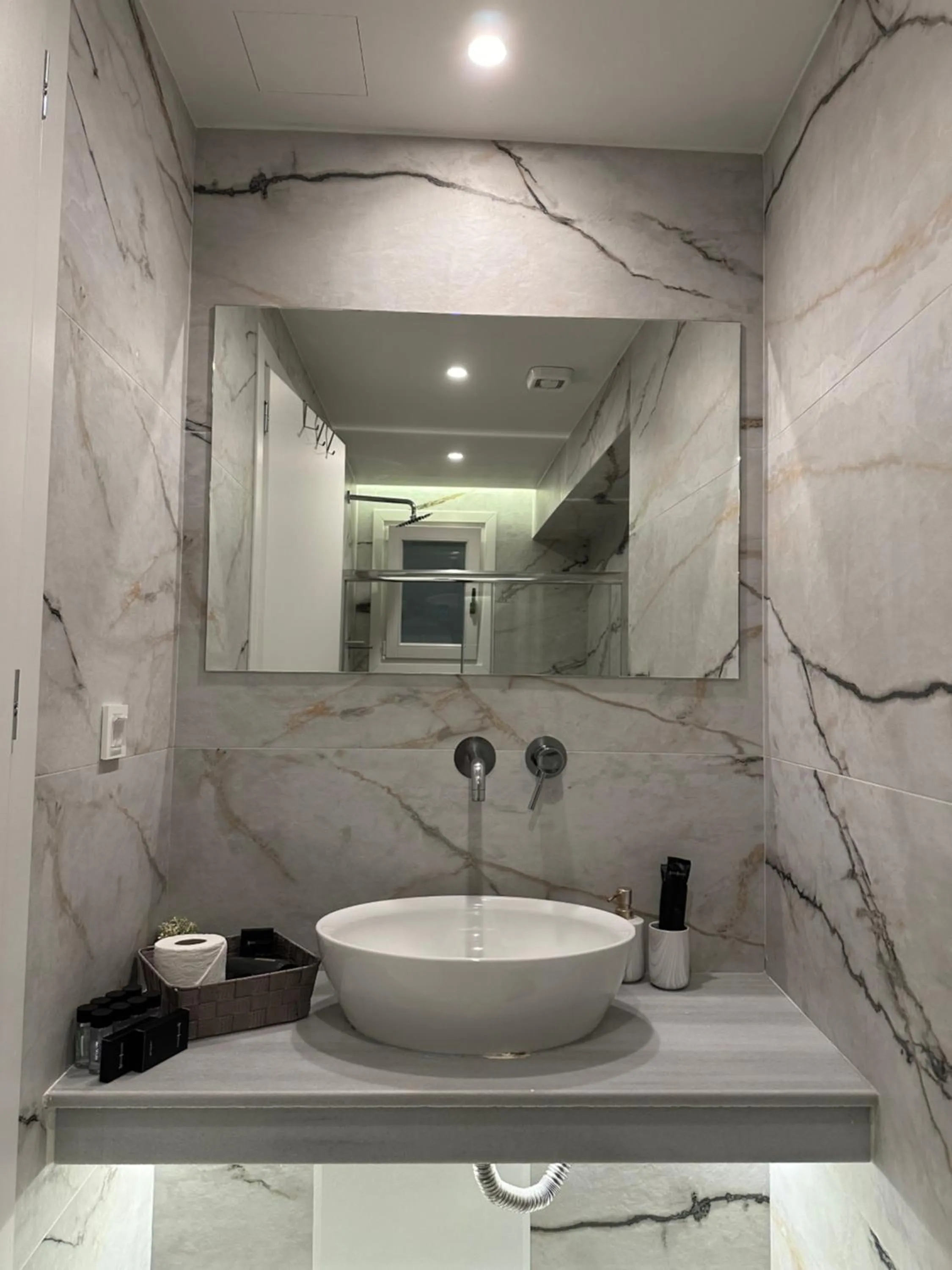 Bathroom in Belle Athenes - Luxury Rooms at Monastiraki Railway Station