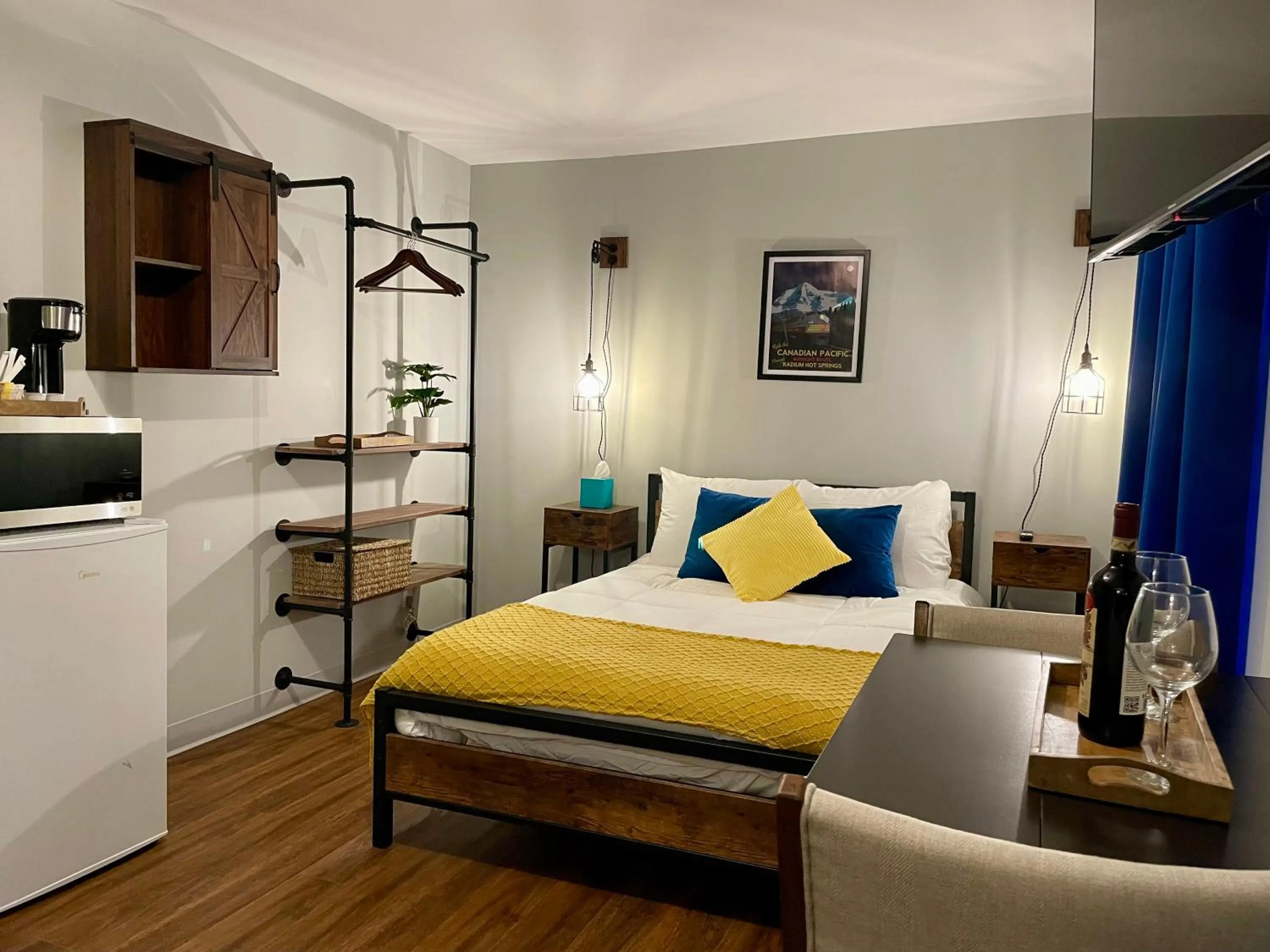 Photo of the whole room in Grand Central Hotel Richmond