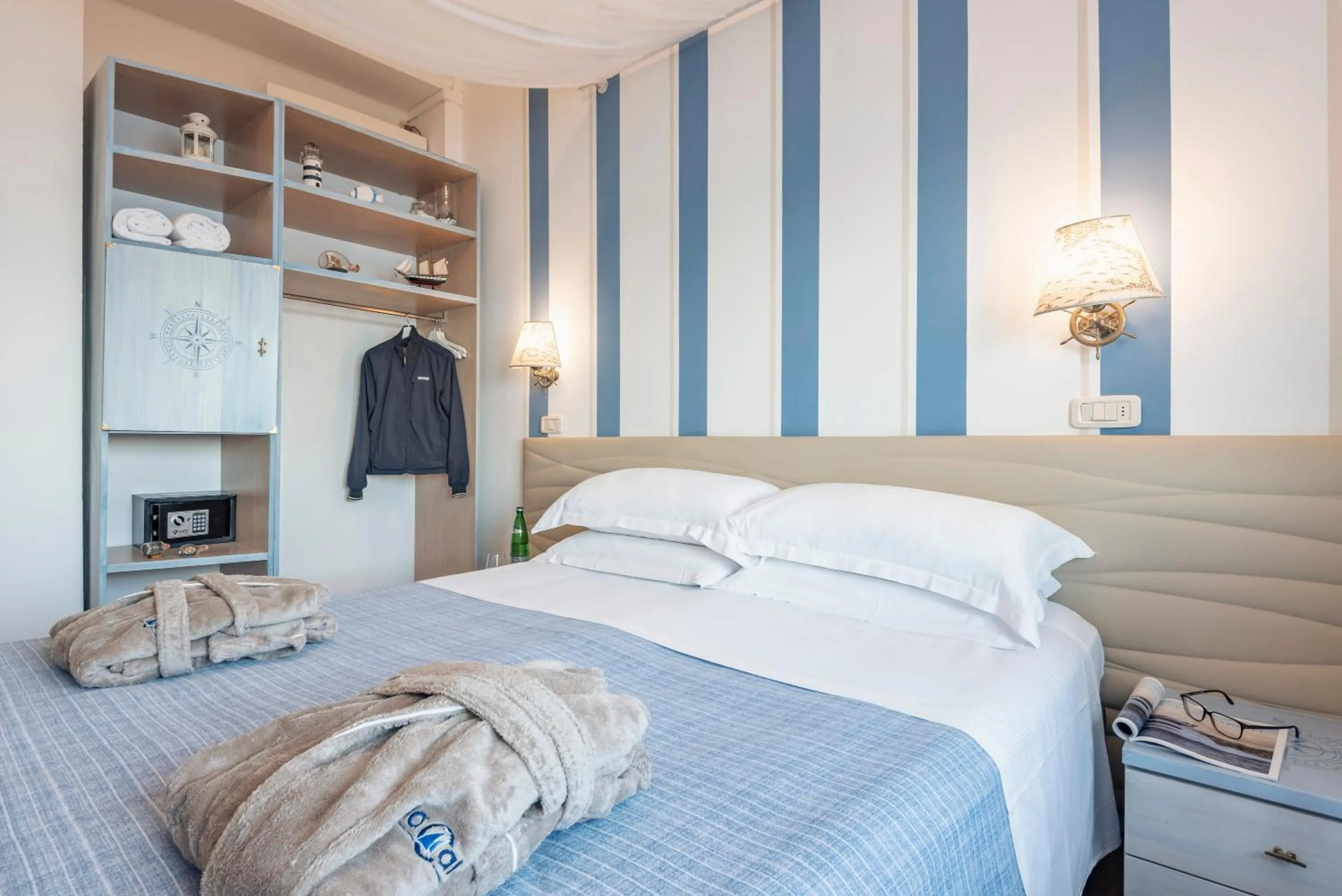 Bed in Hotel La Caletta