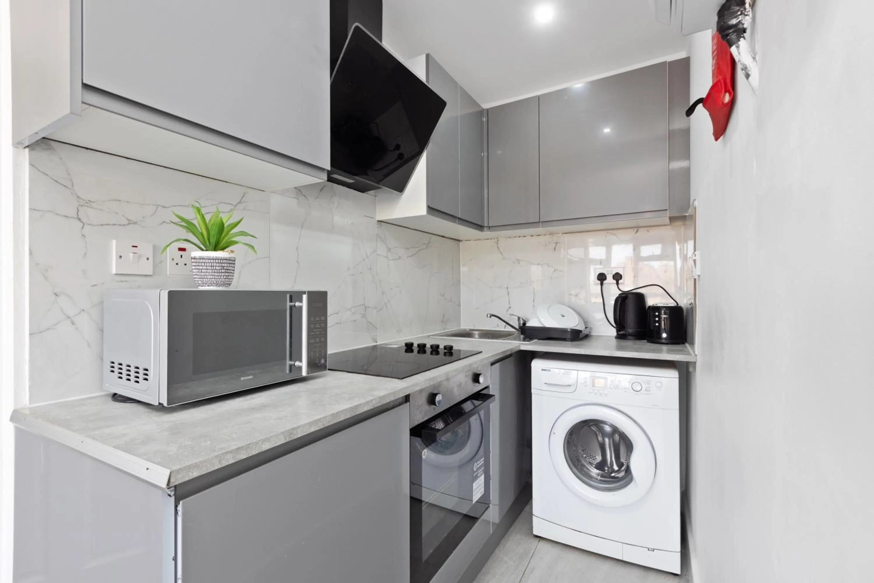 Apartment - Sleeps 5 & Free Parking