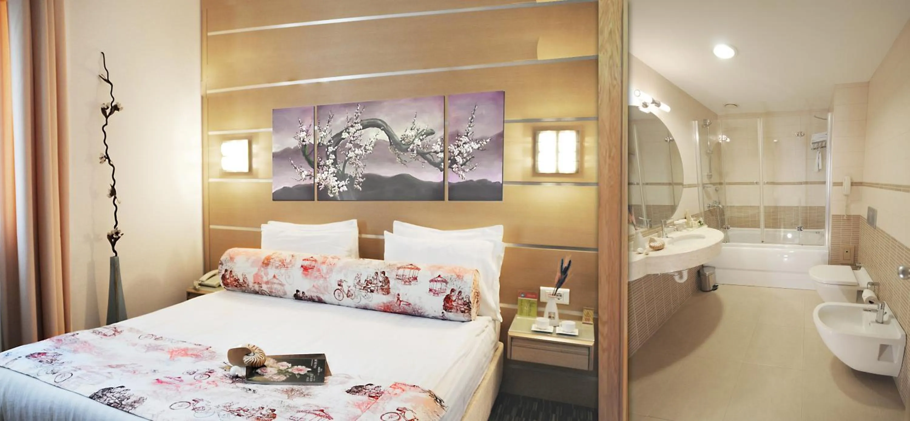 Bed in SV Business Hotel Taksim