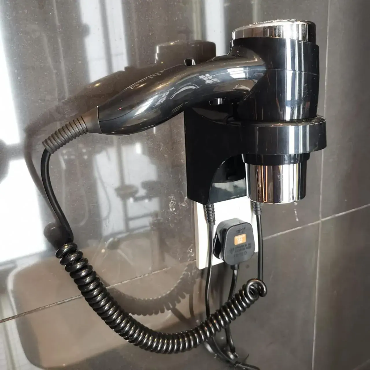 heating in Hotel Damai Kuala Lumpur heating in Hotel Damai Kuala Lumpur