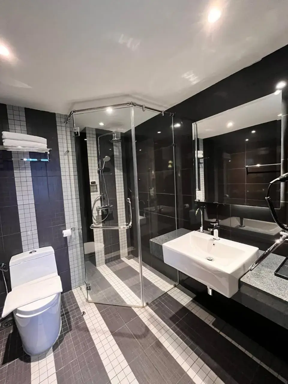 Deluxe Twin Room in Hotel Damai Kuala Lumpur Deluxe Twin Room in Hotel Damai Kuala Lumpur