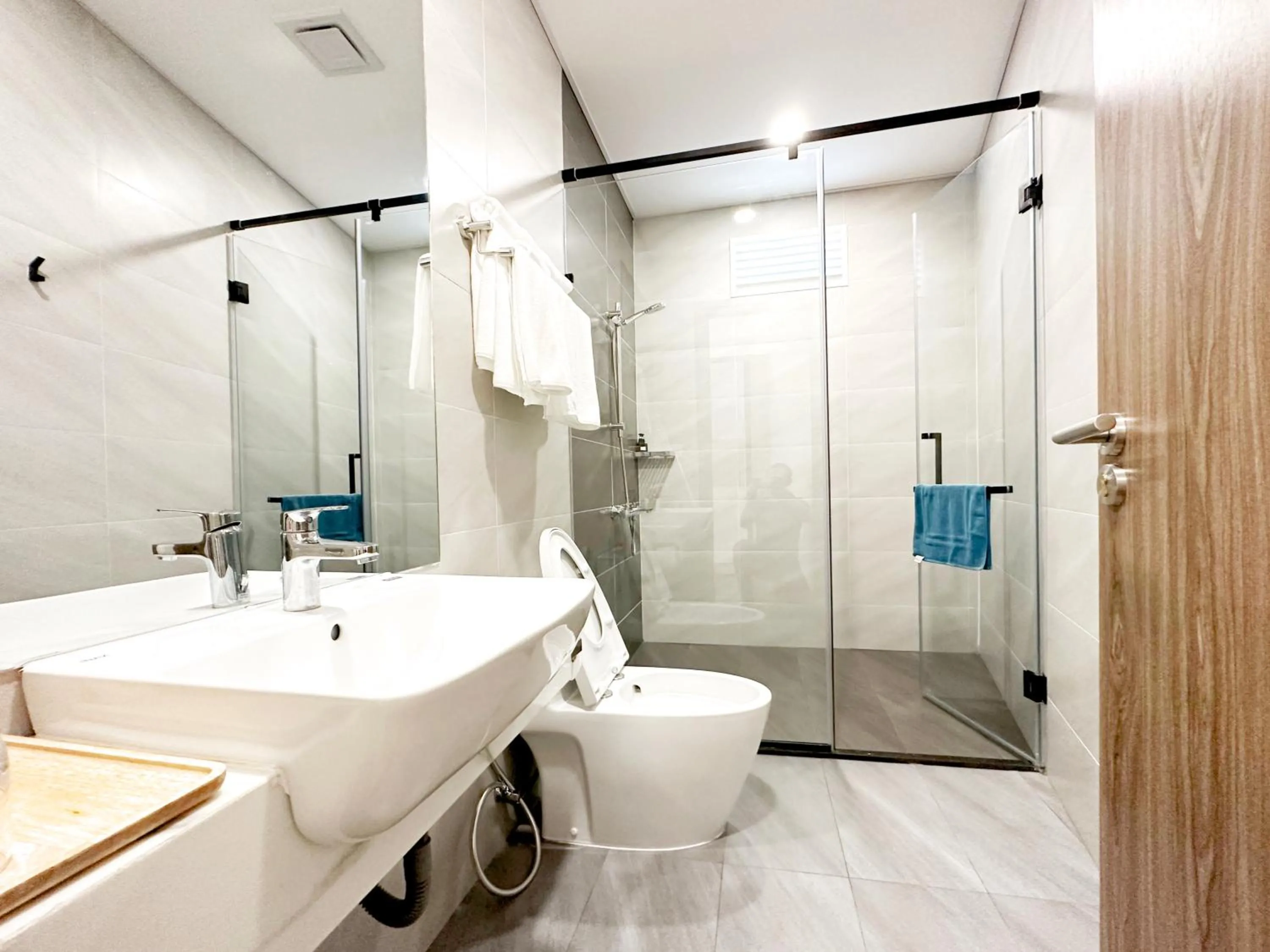 Shower in HERA HOSTEL